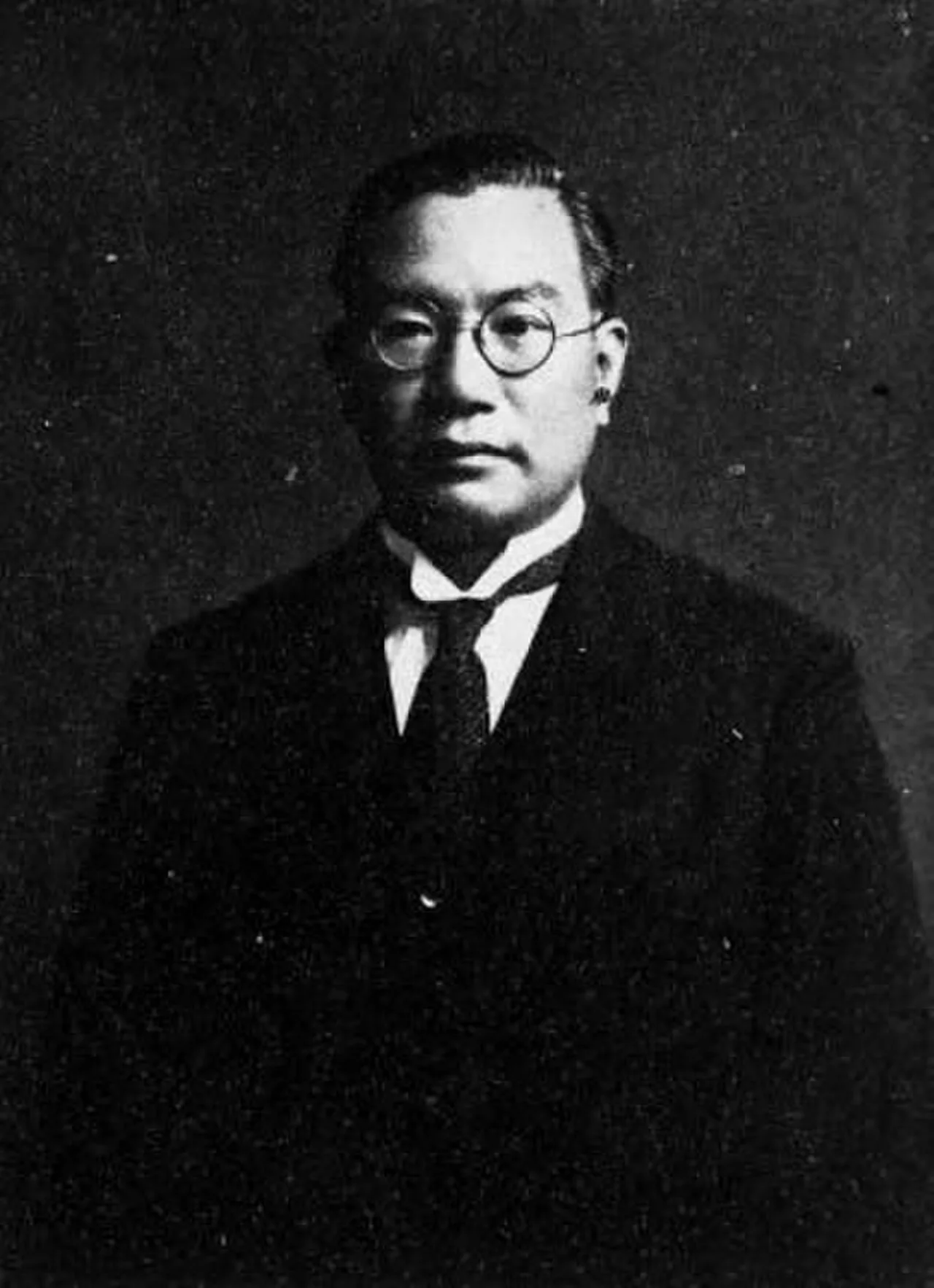 Yoshio Sasaki