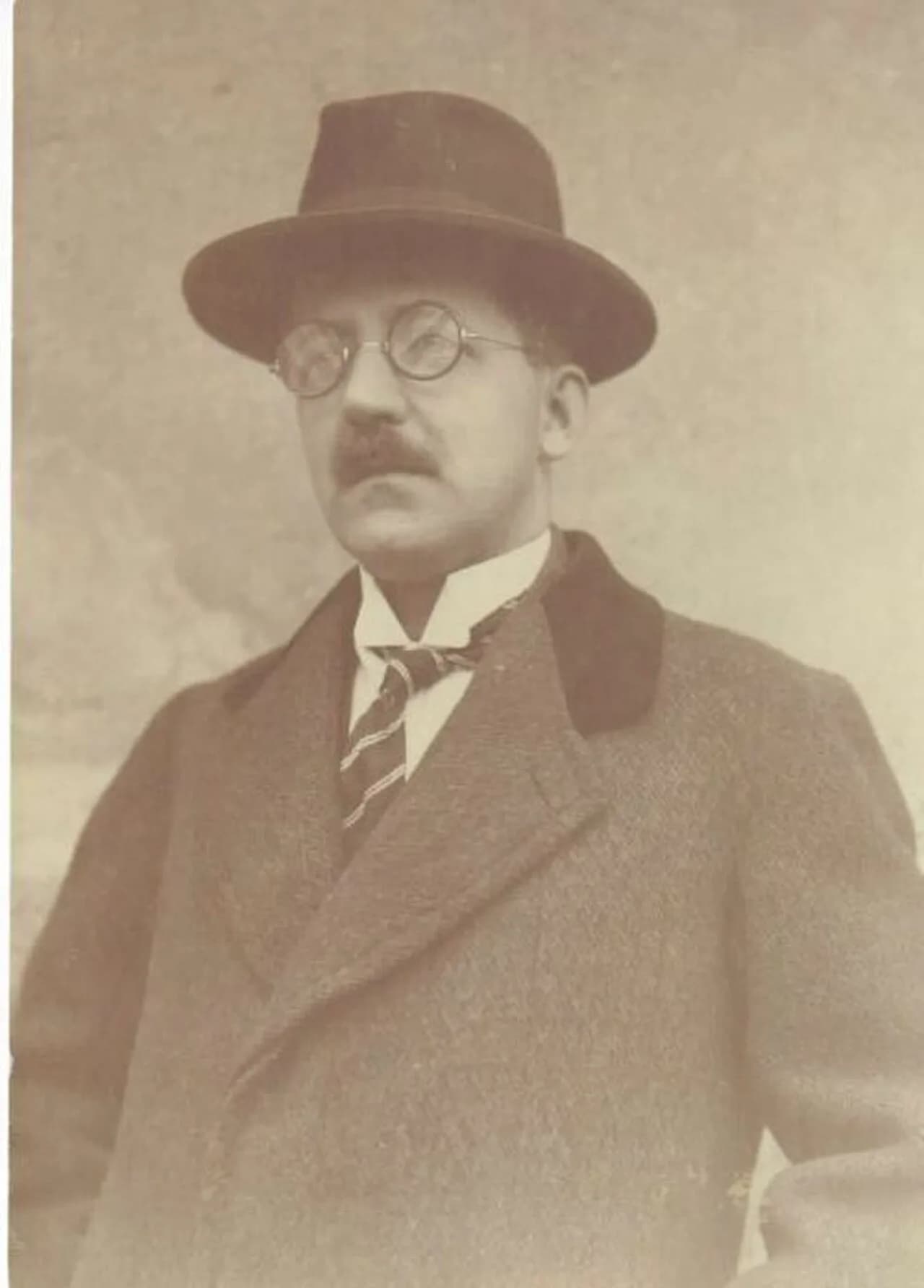 Narte Velikonja