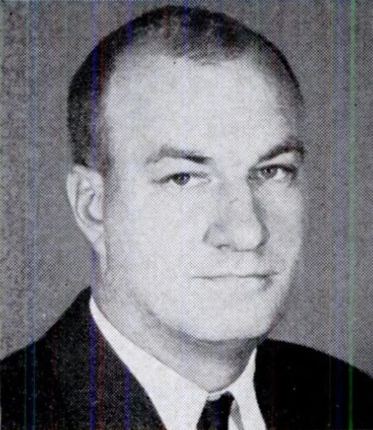 Earl Hogan