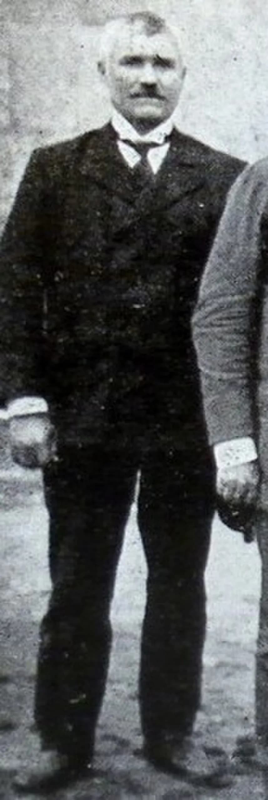 Léon-Eugène-Aubin Coullard Descos