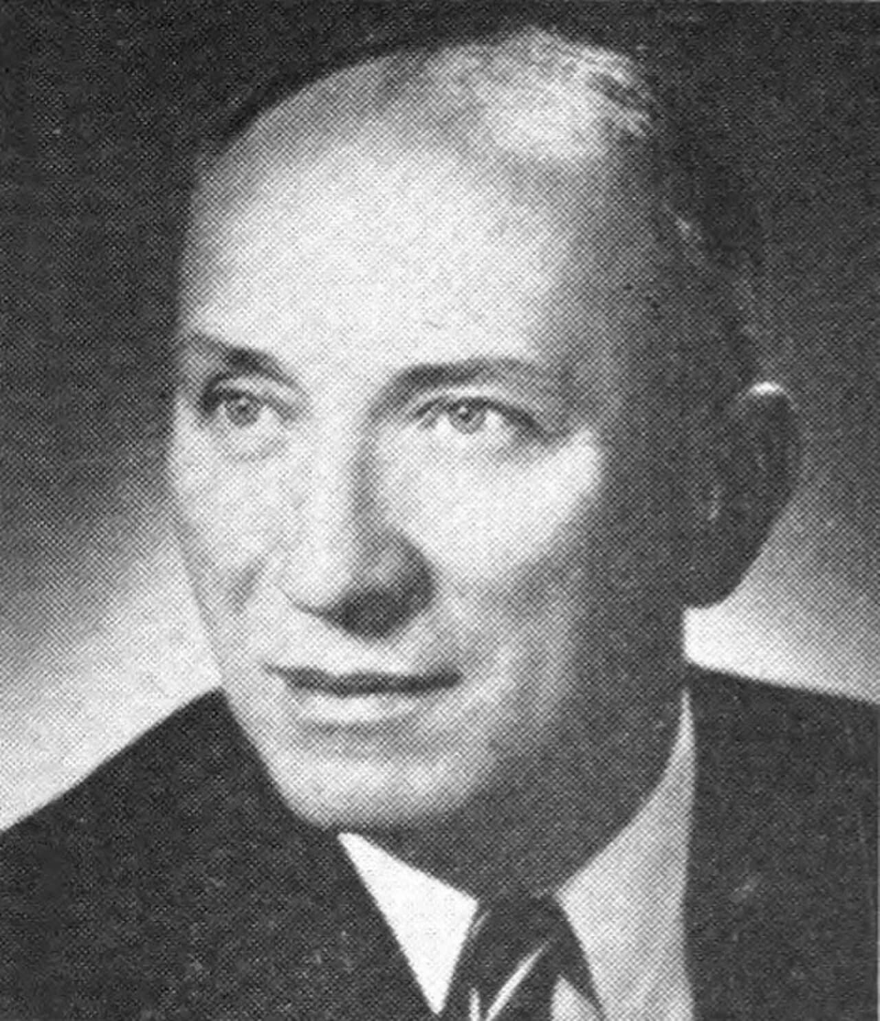 Morgan M. Moulder