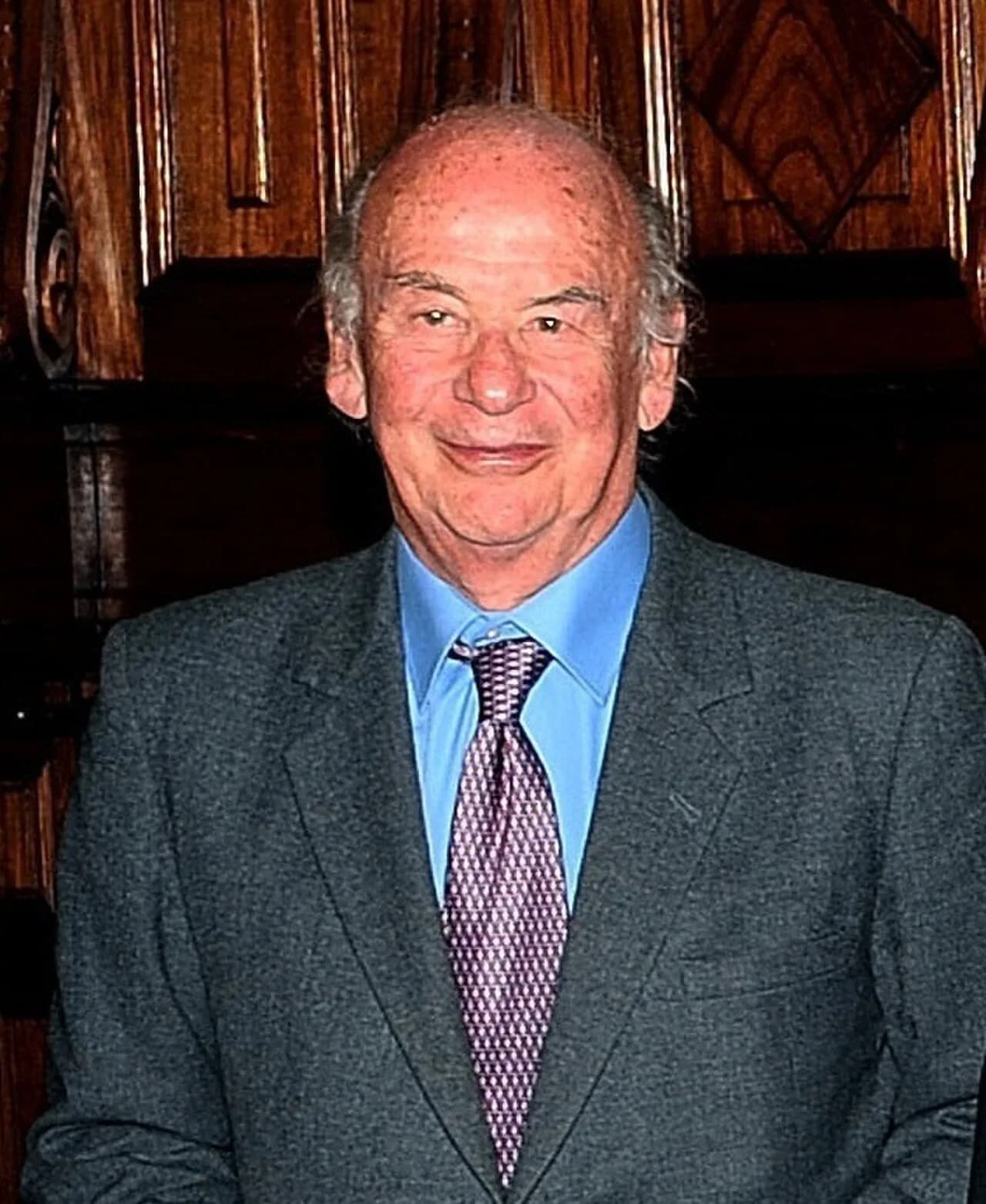 Enrique Zileri