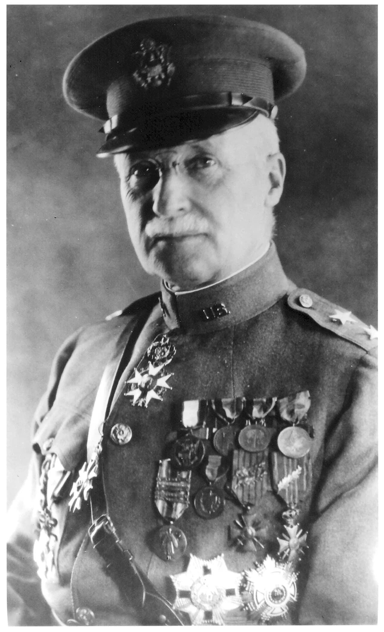 Edward Mann Lewis