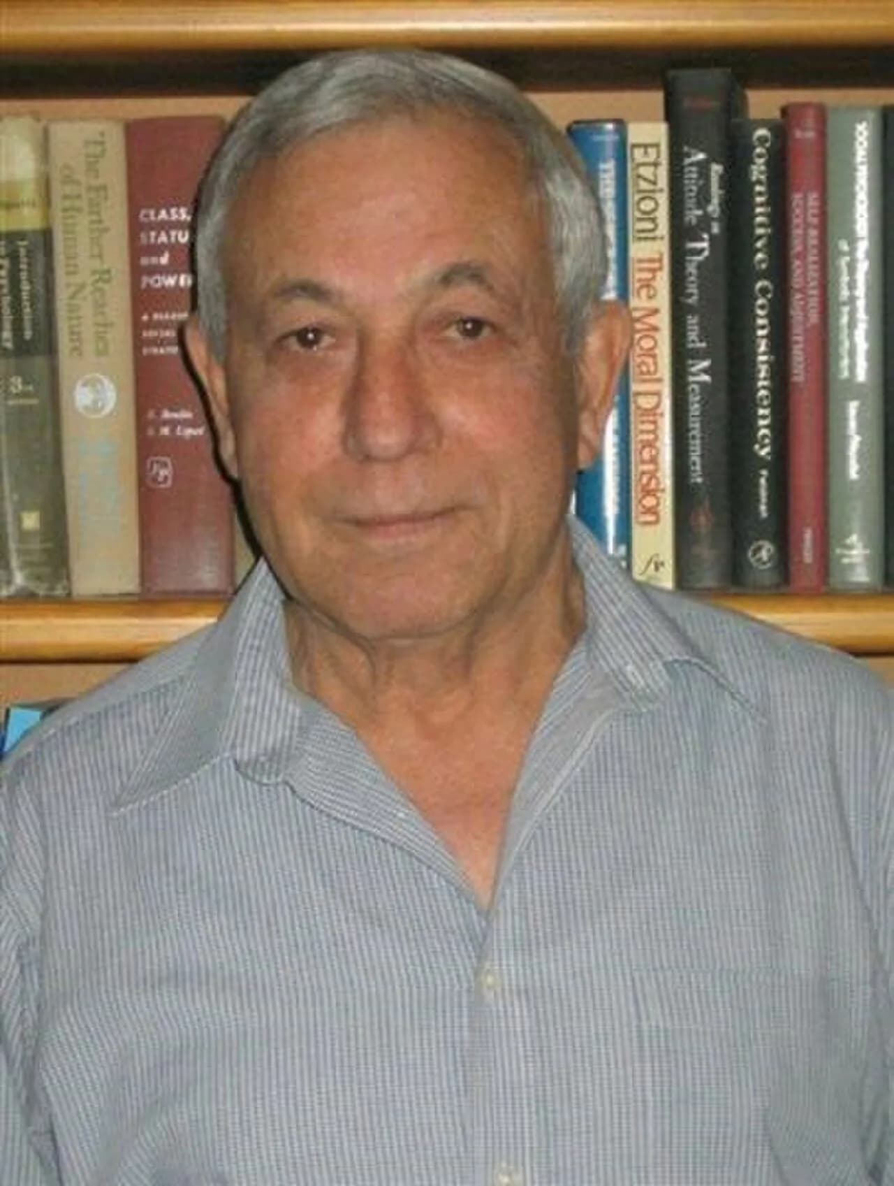 Ephraim Yaar