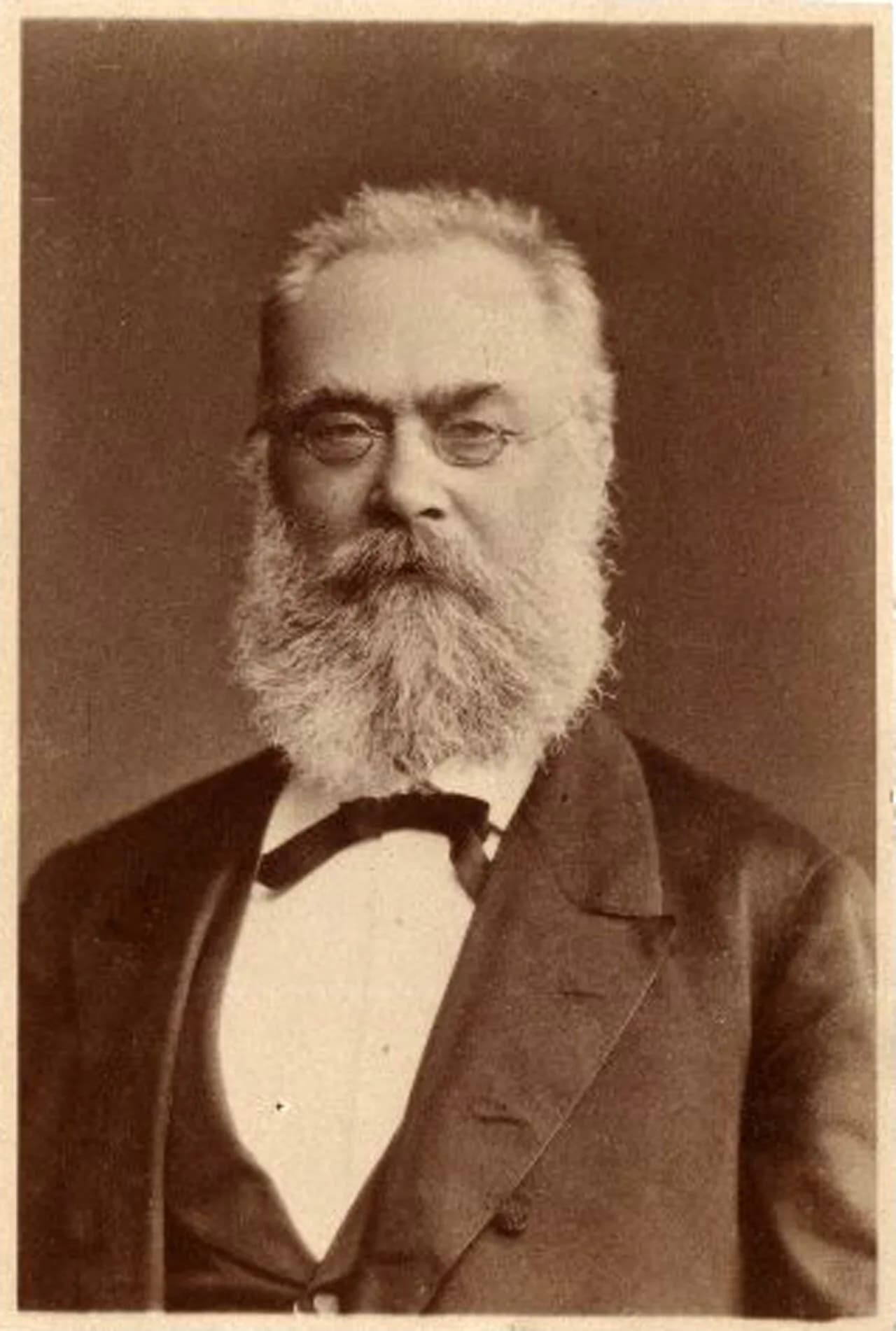 Bernhards Dīriķis