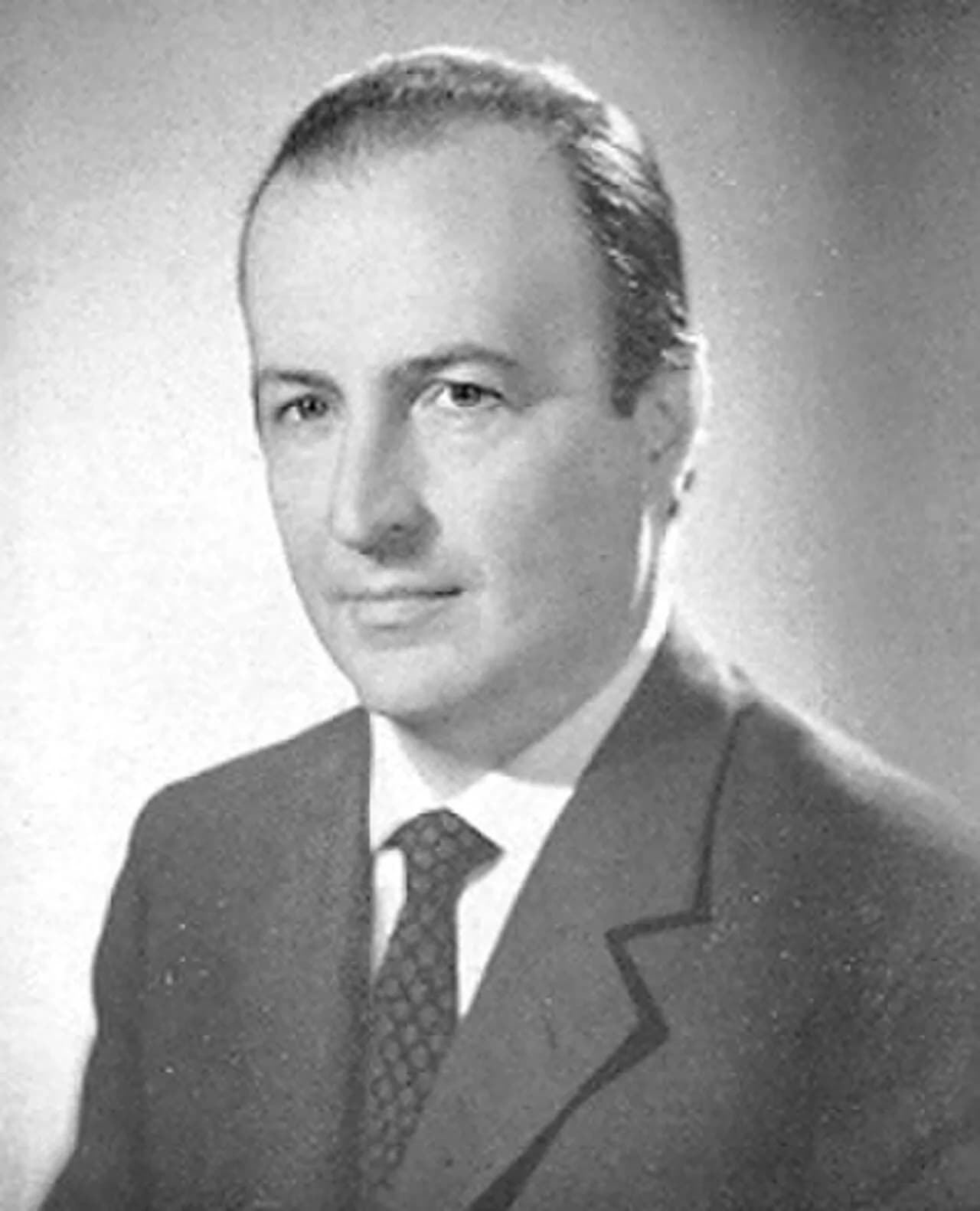 Massimo Caprara