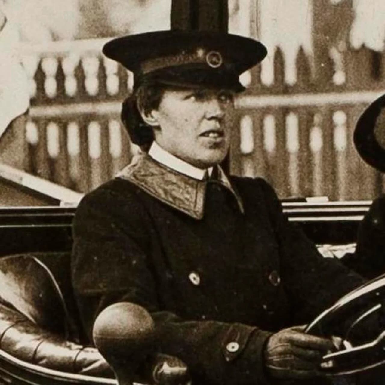 Vera Holme