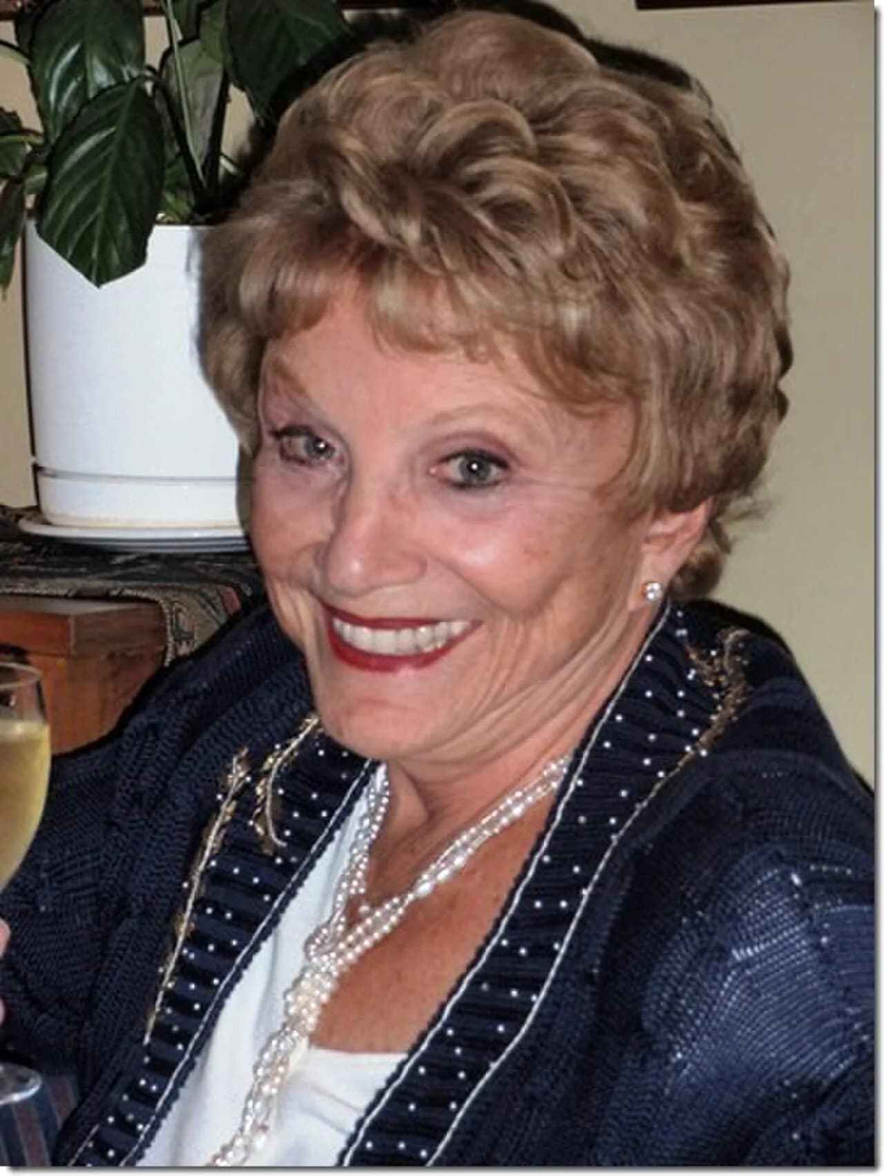 Suzanne Lapointe