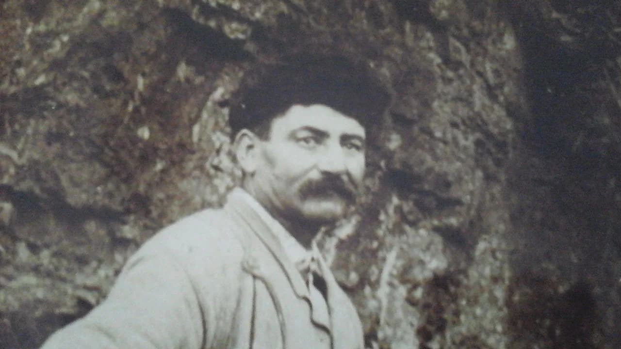 Louis Armand