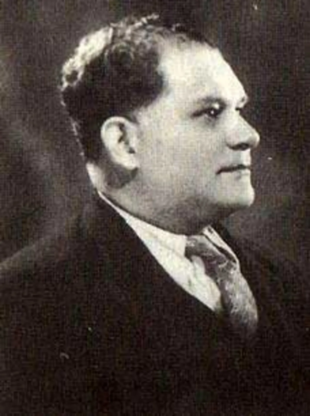 Elías Abad