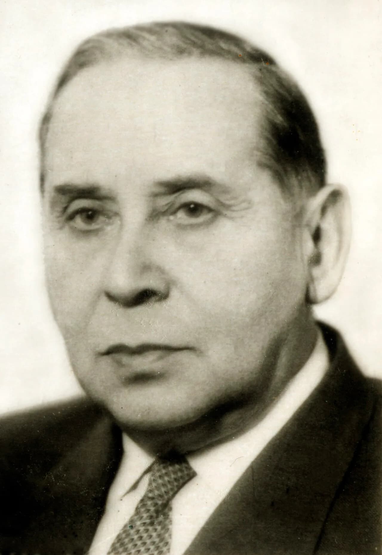 Alexander Abezgaus