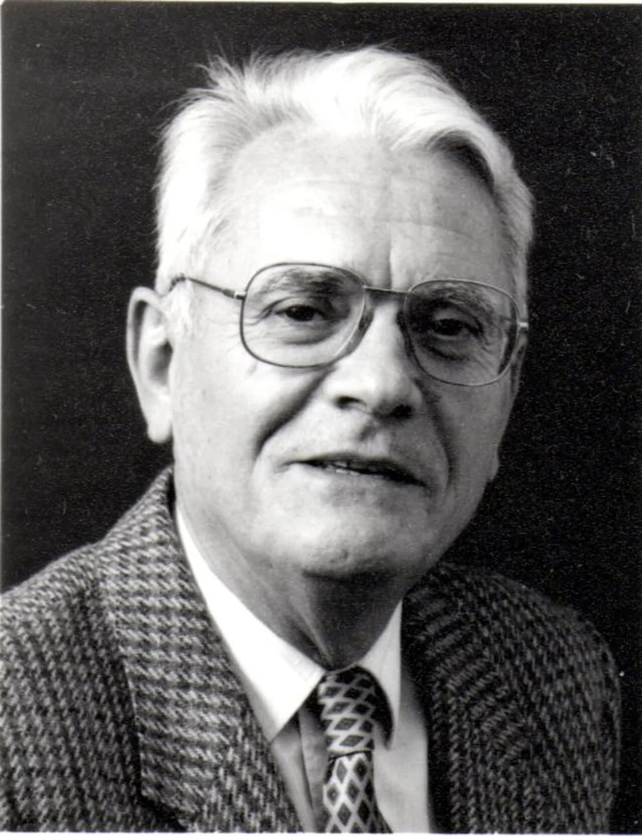 Léo Figuères