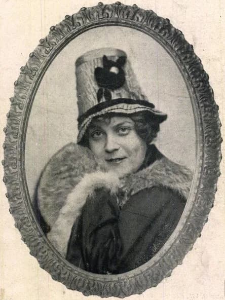 Emmy Kosary