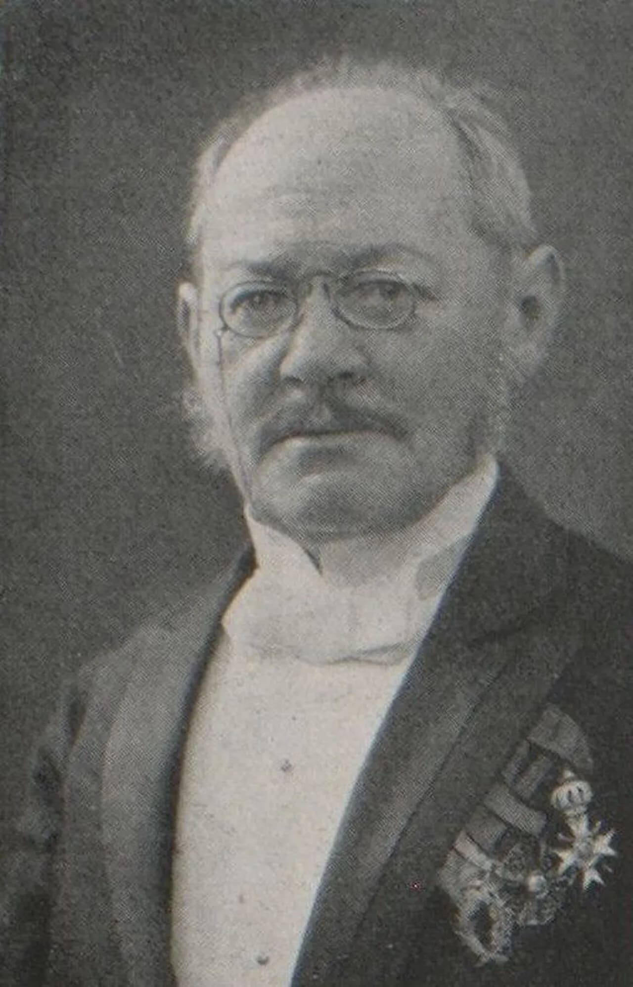 Max Bachur