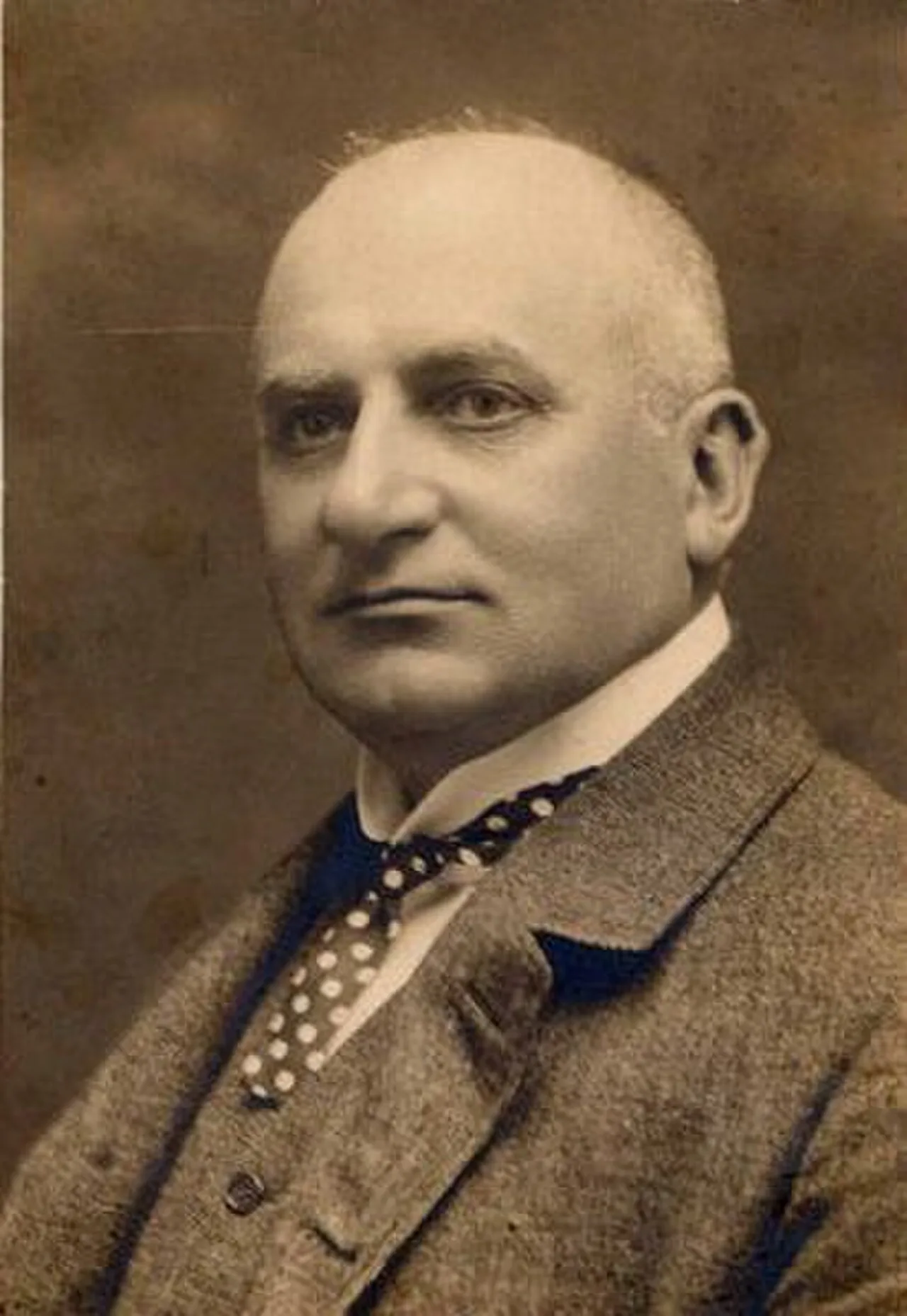 László Gyenes