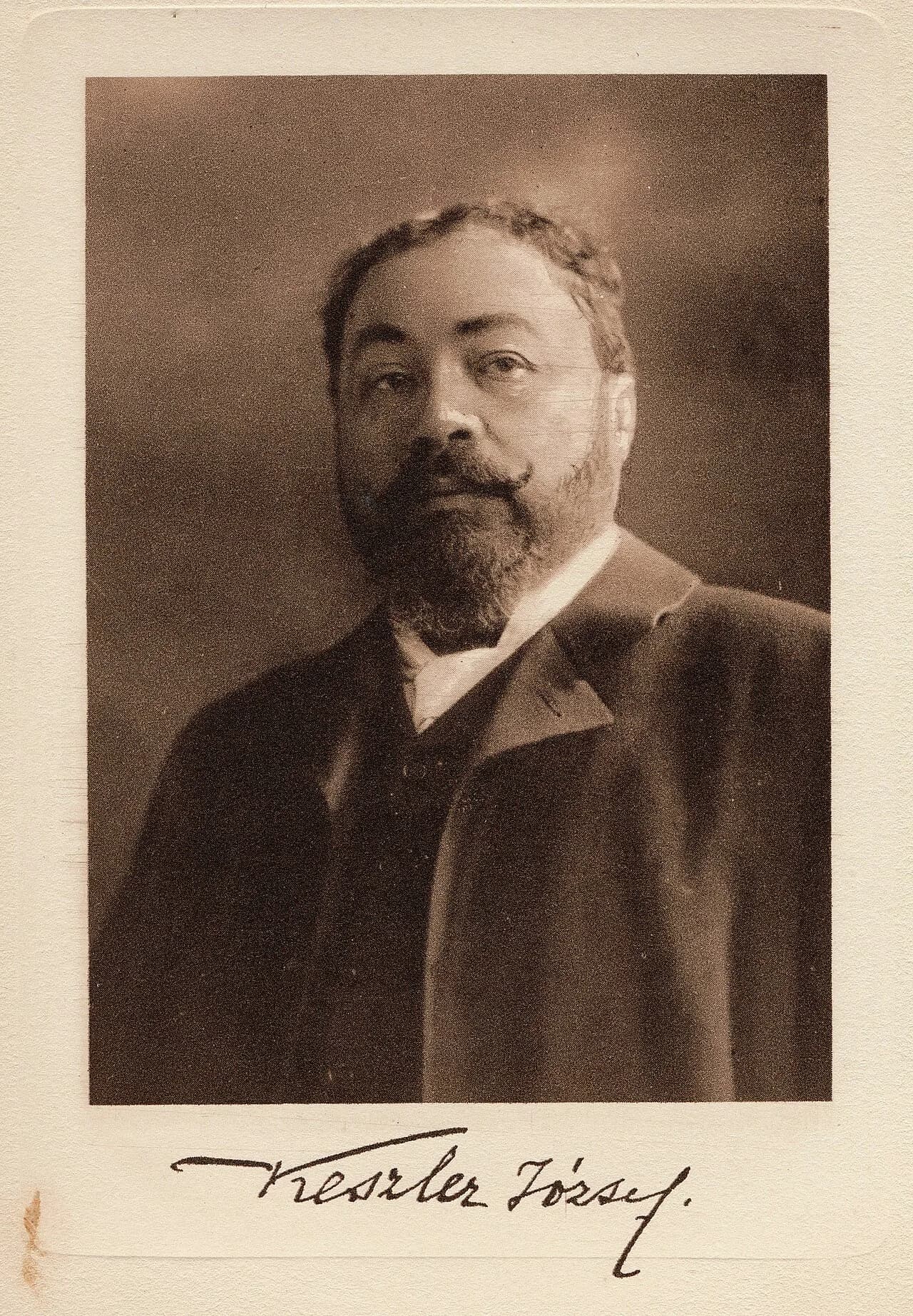József Keszler
