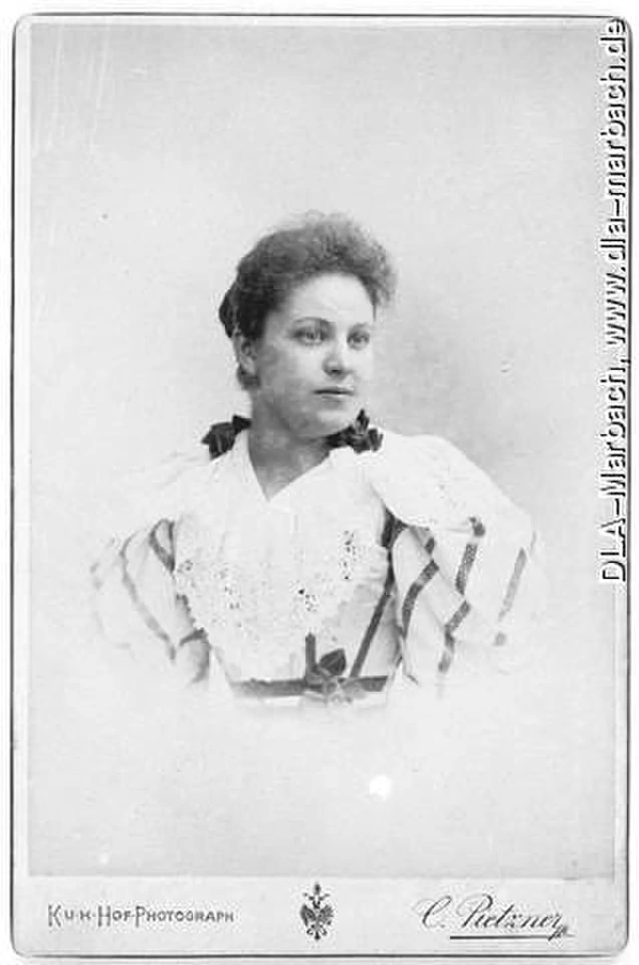 Maria Reinhard