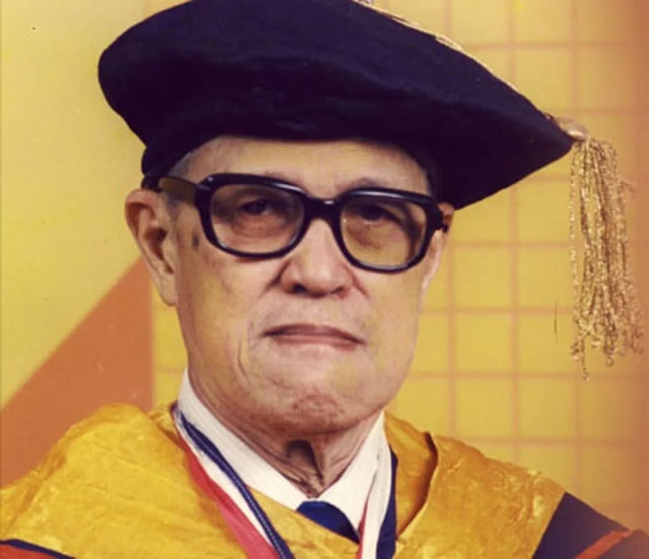 Julian Banzon
