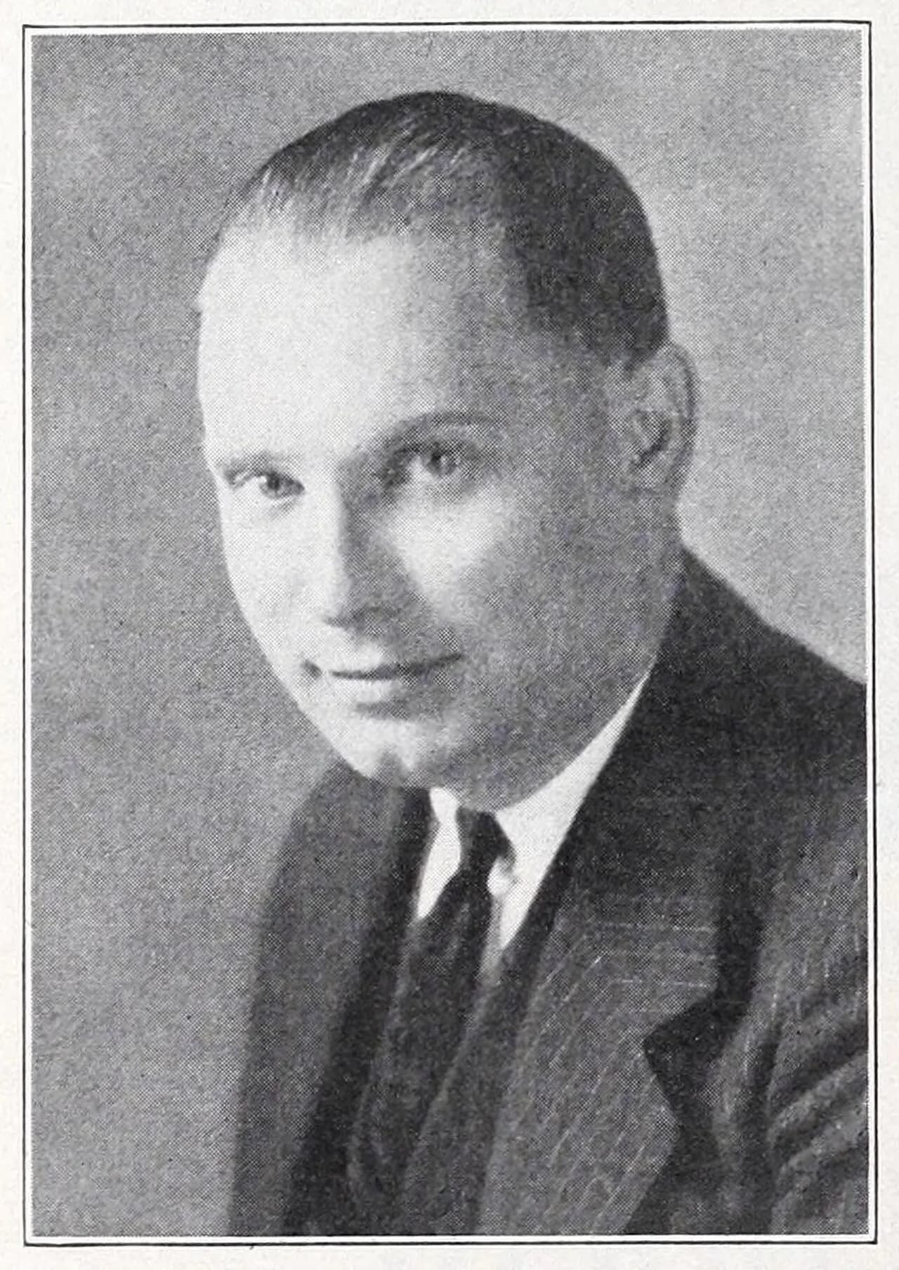Mike C. Levee