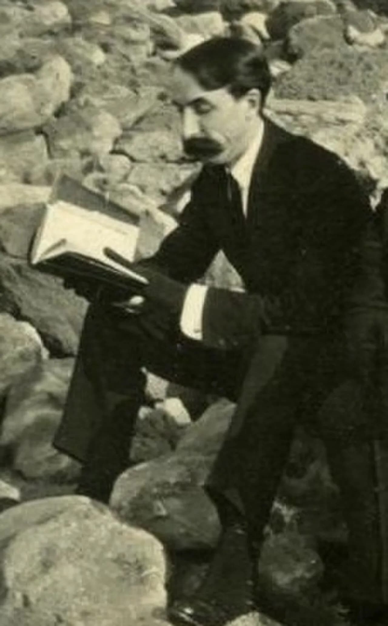 Pierre Mornand