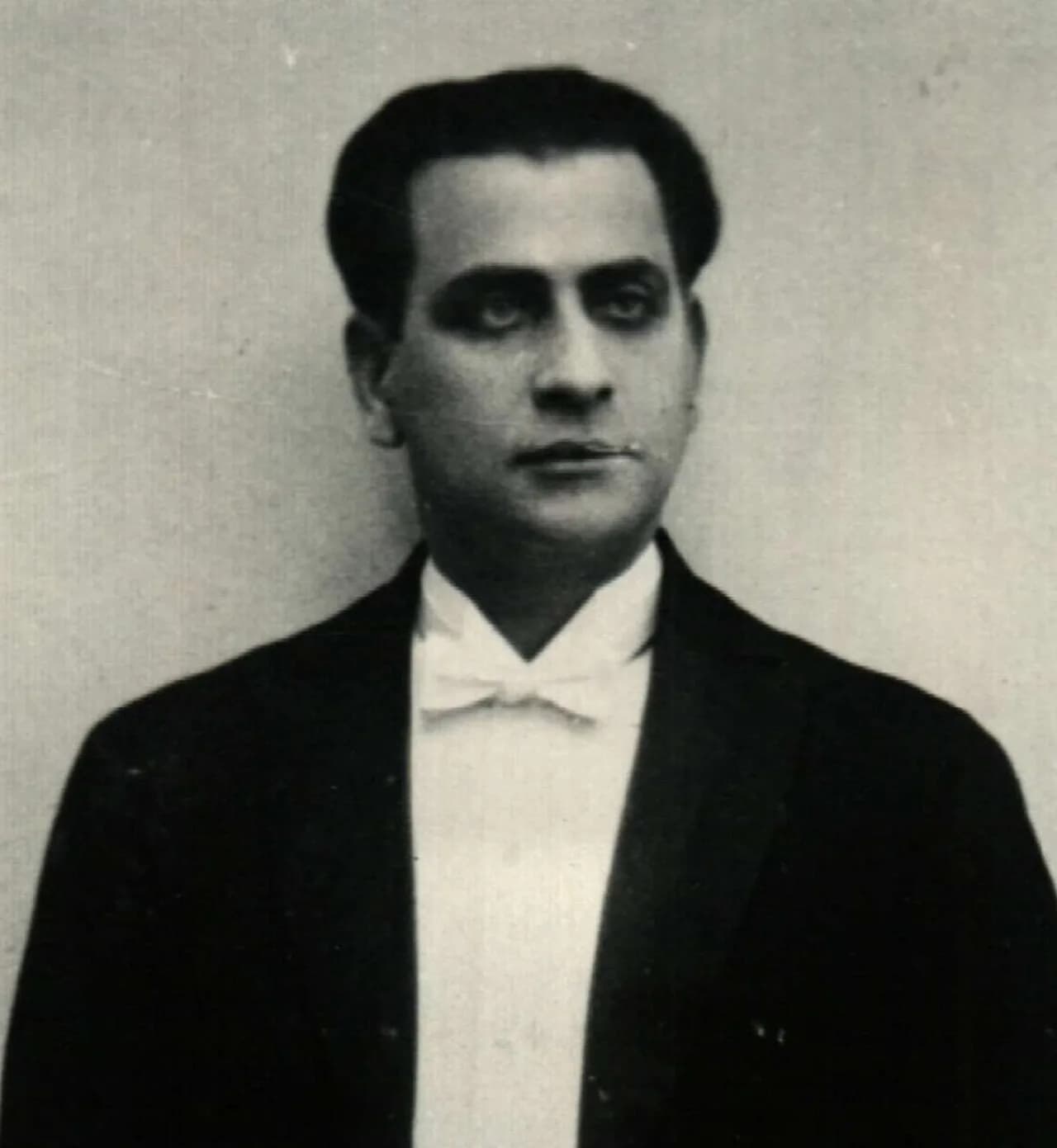 Angel Sladkarow