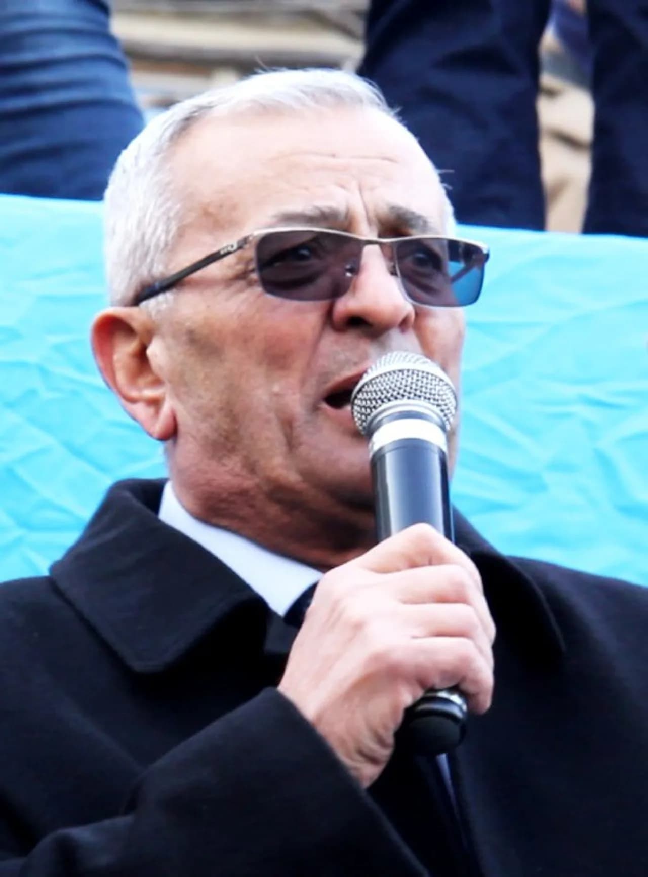 İsgəndər Həmidov