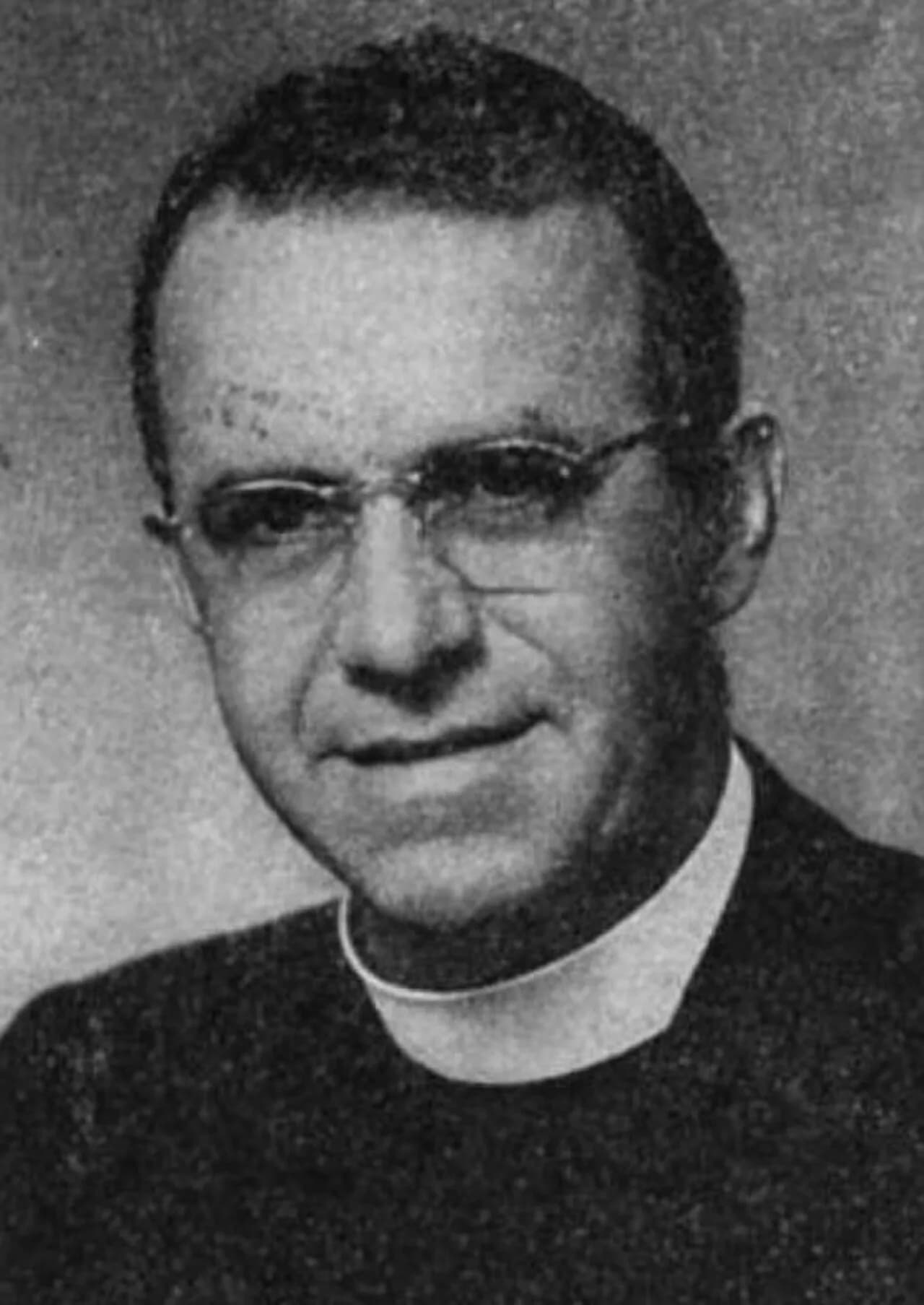 Chandler Sterling