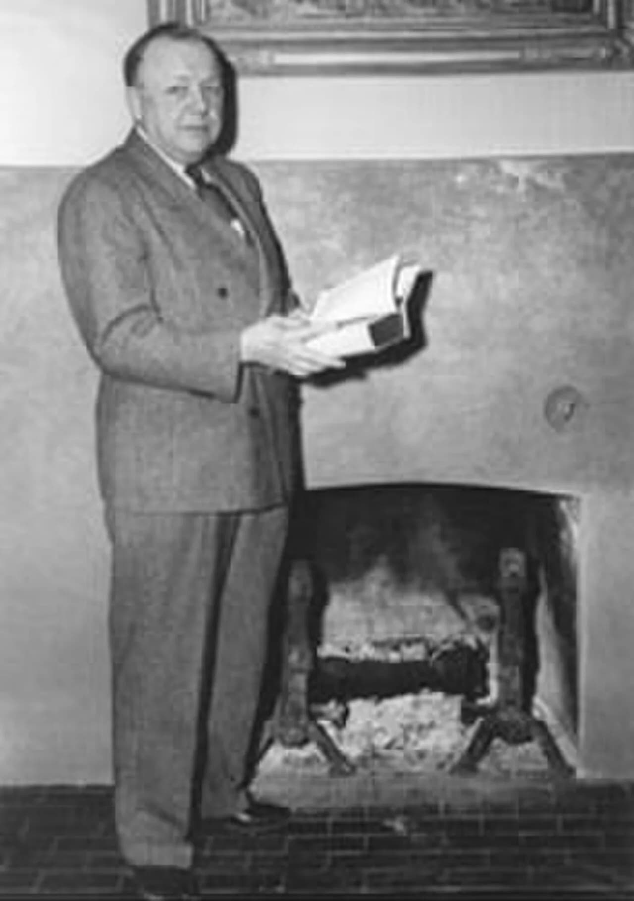 David L. MacFarlane
