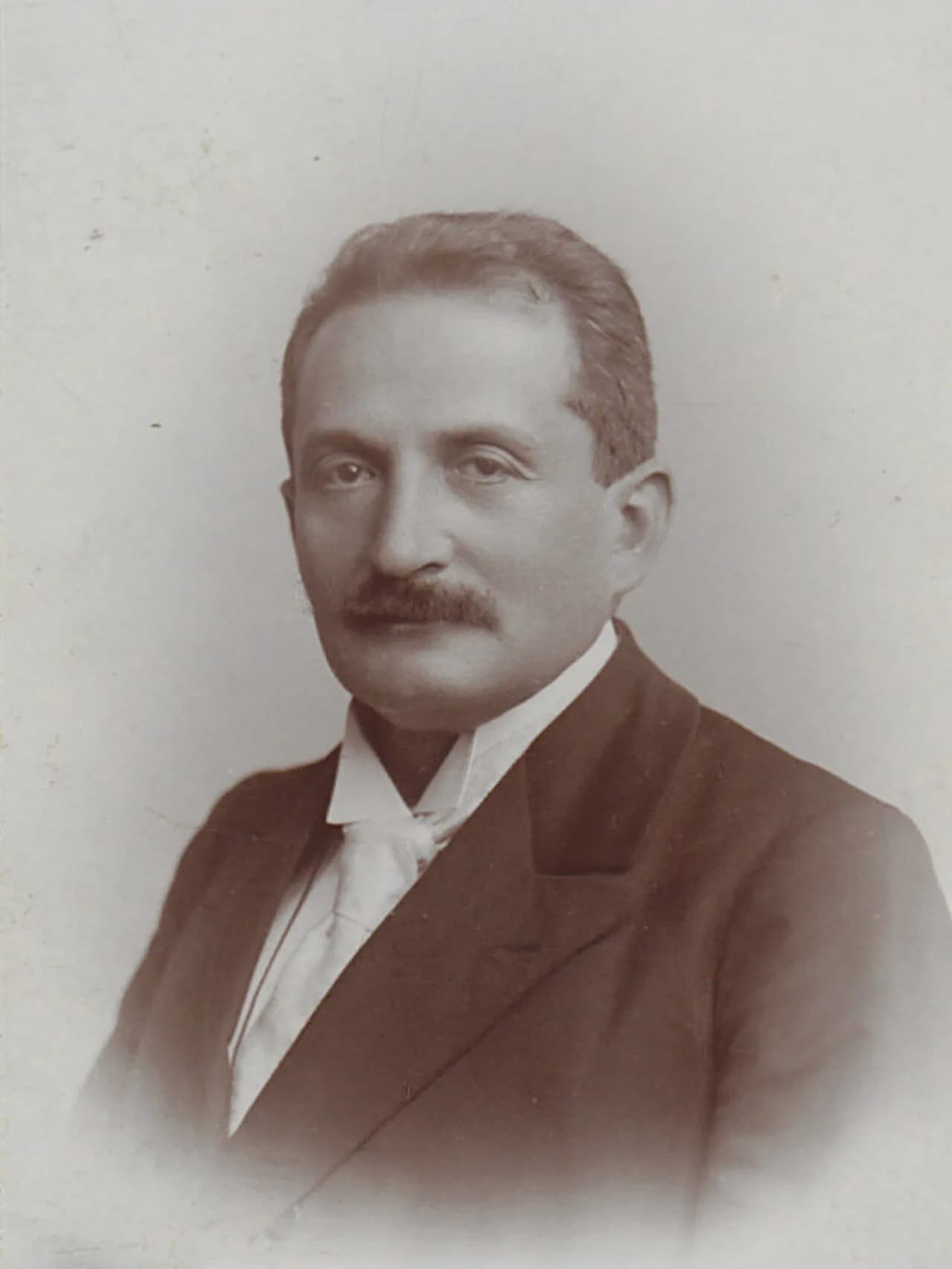 Oskar Cassel