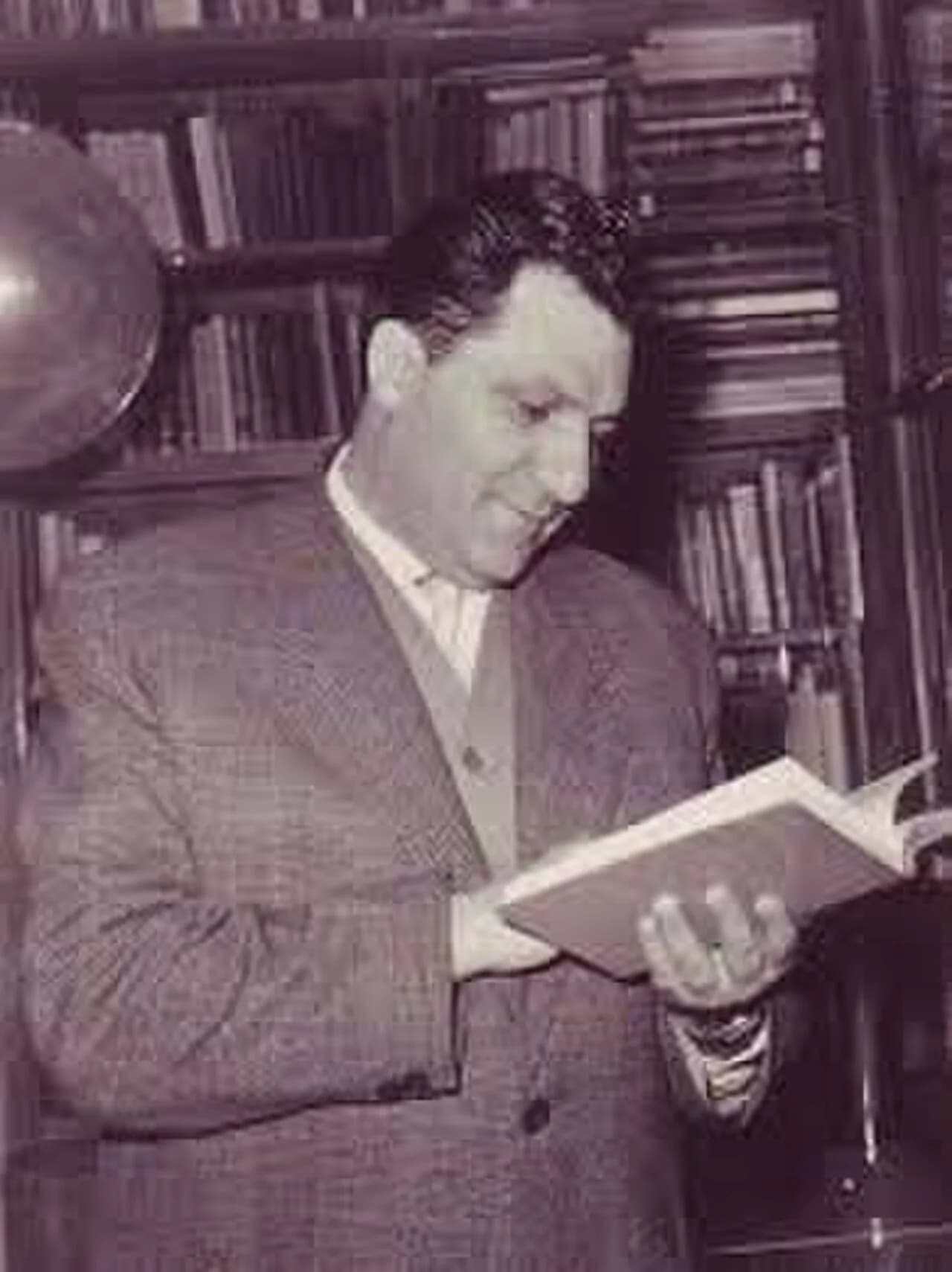 Vache Nalbandyan