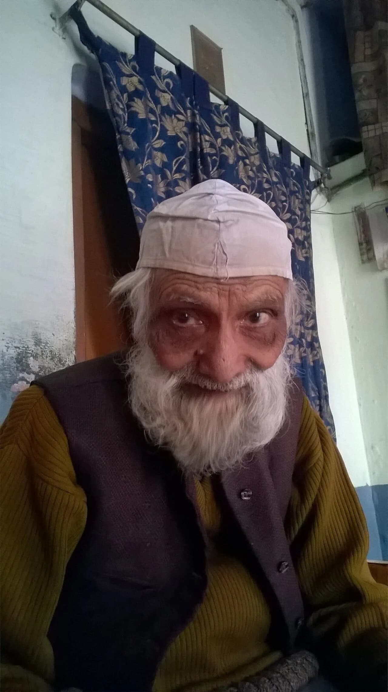 Ibrat Bahraichi