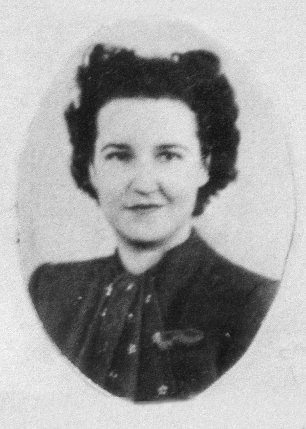 Mona Jean Russell