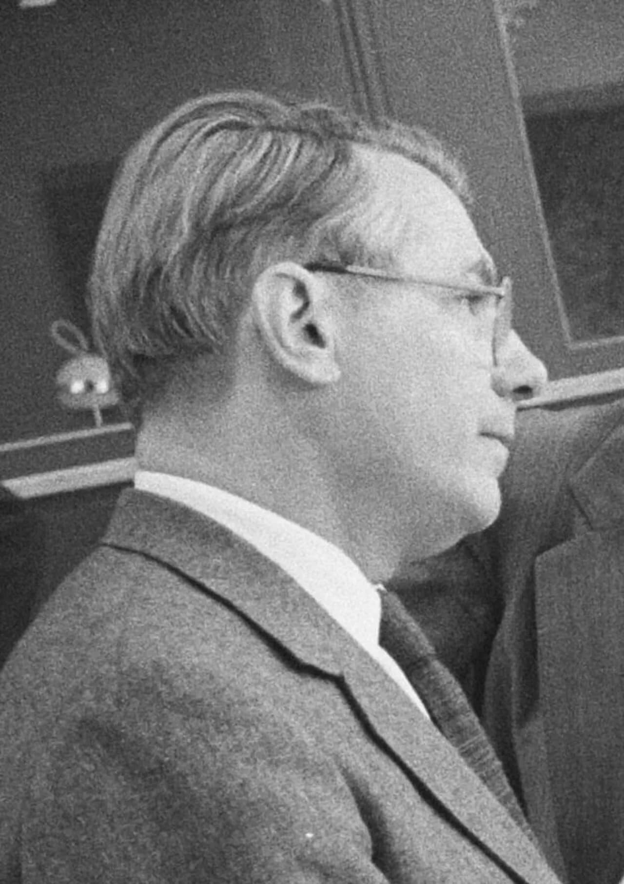 Dik Wolfson