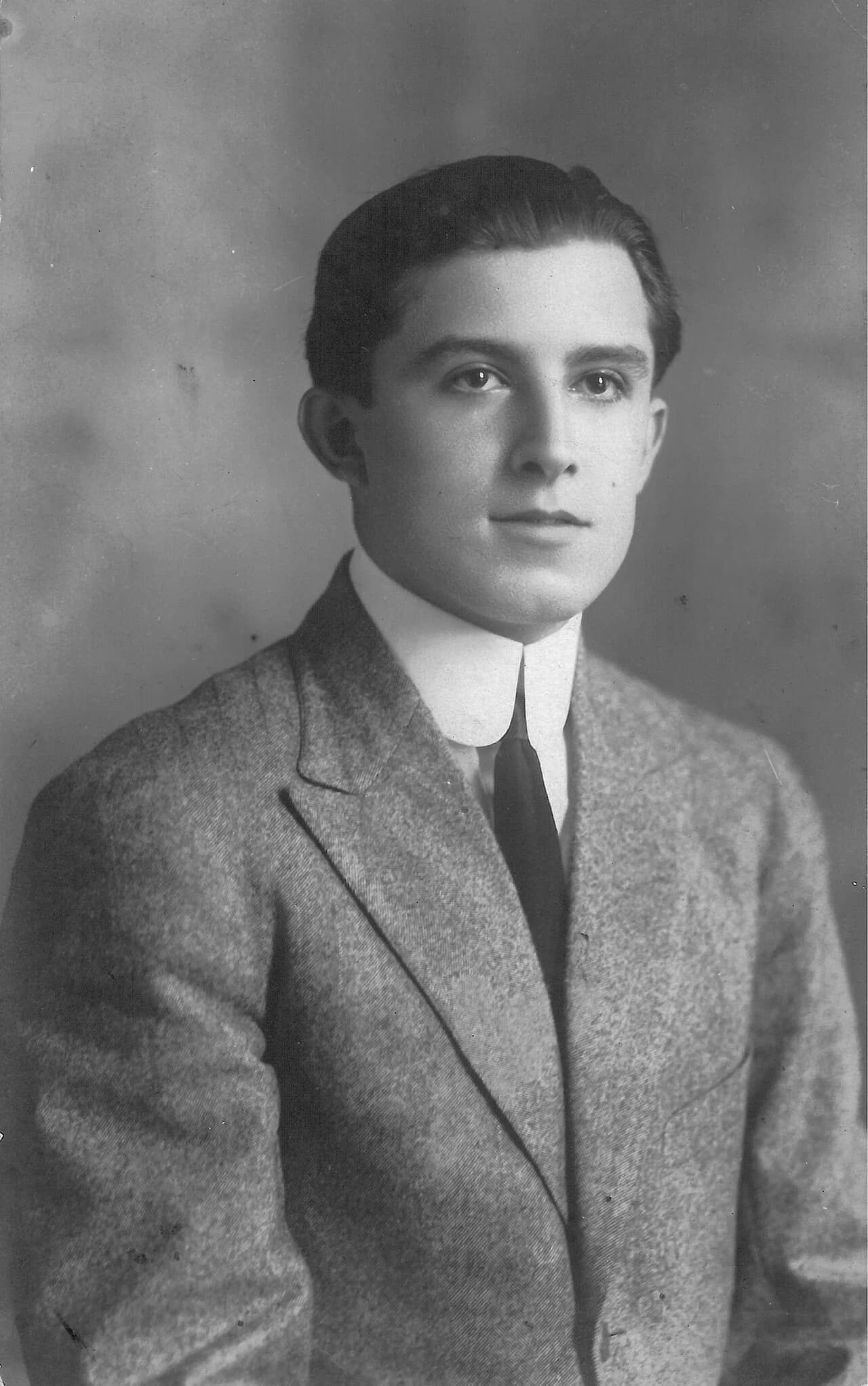Mariano Brull