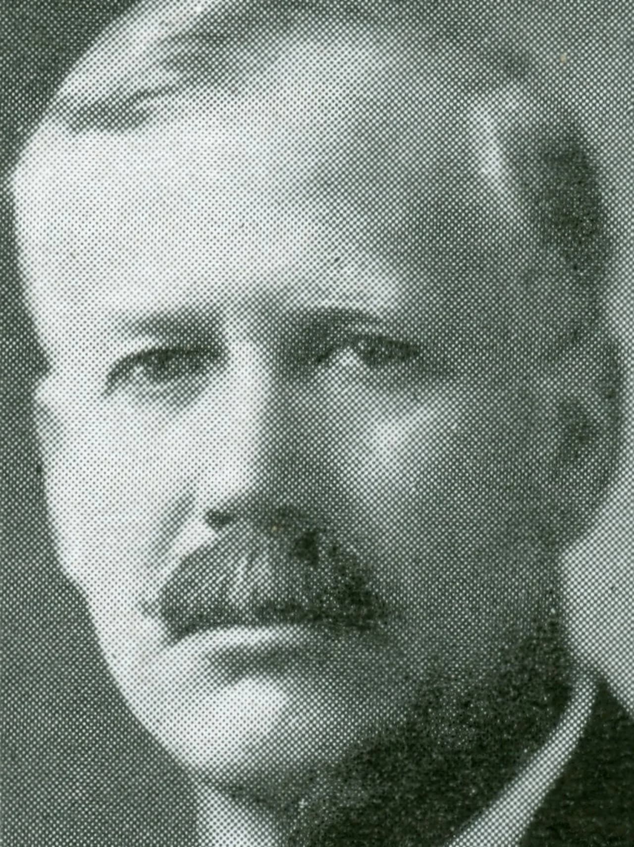 Howard Wiest