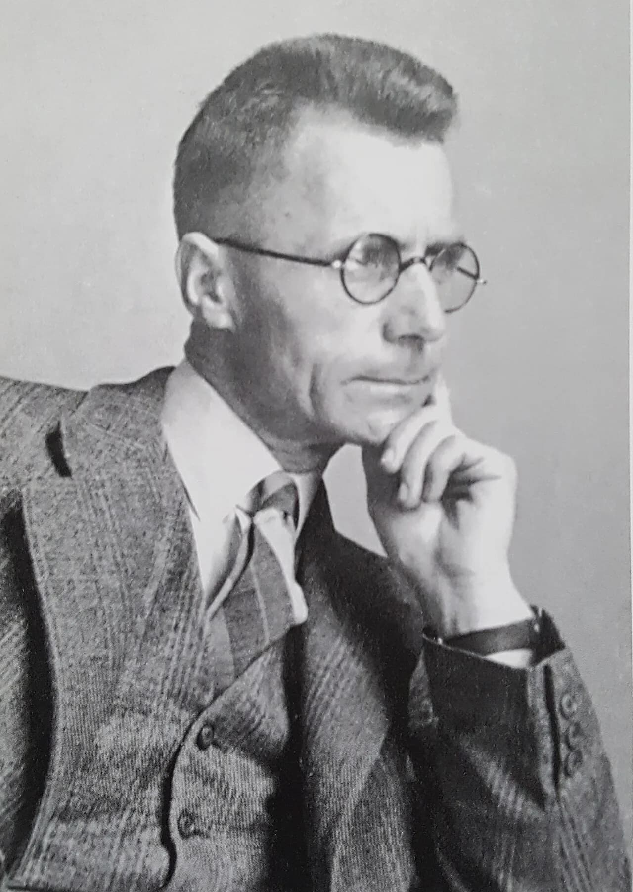 Roland Hipkins