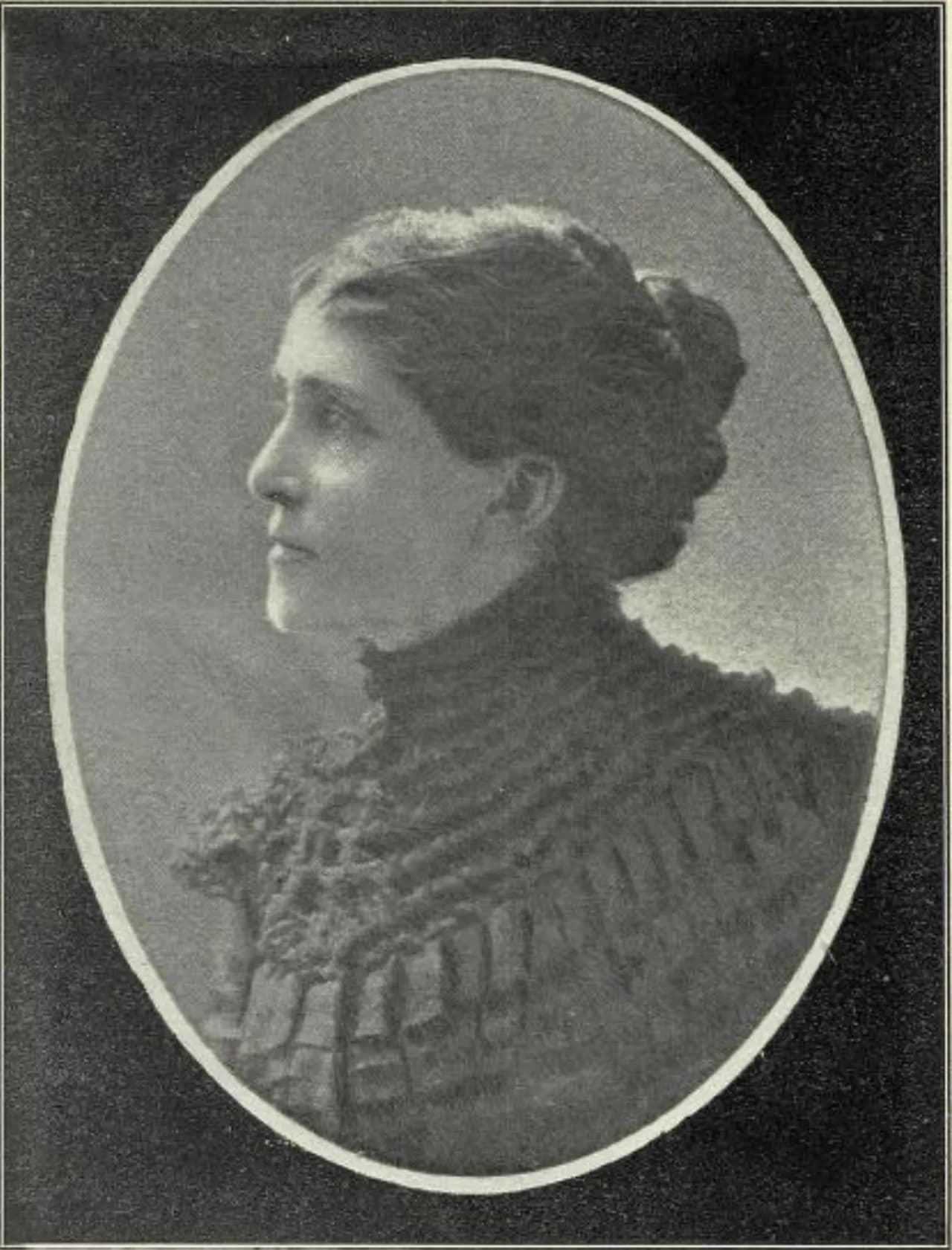 Carolyn Wilson Harris