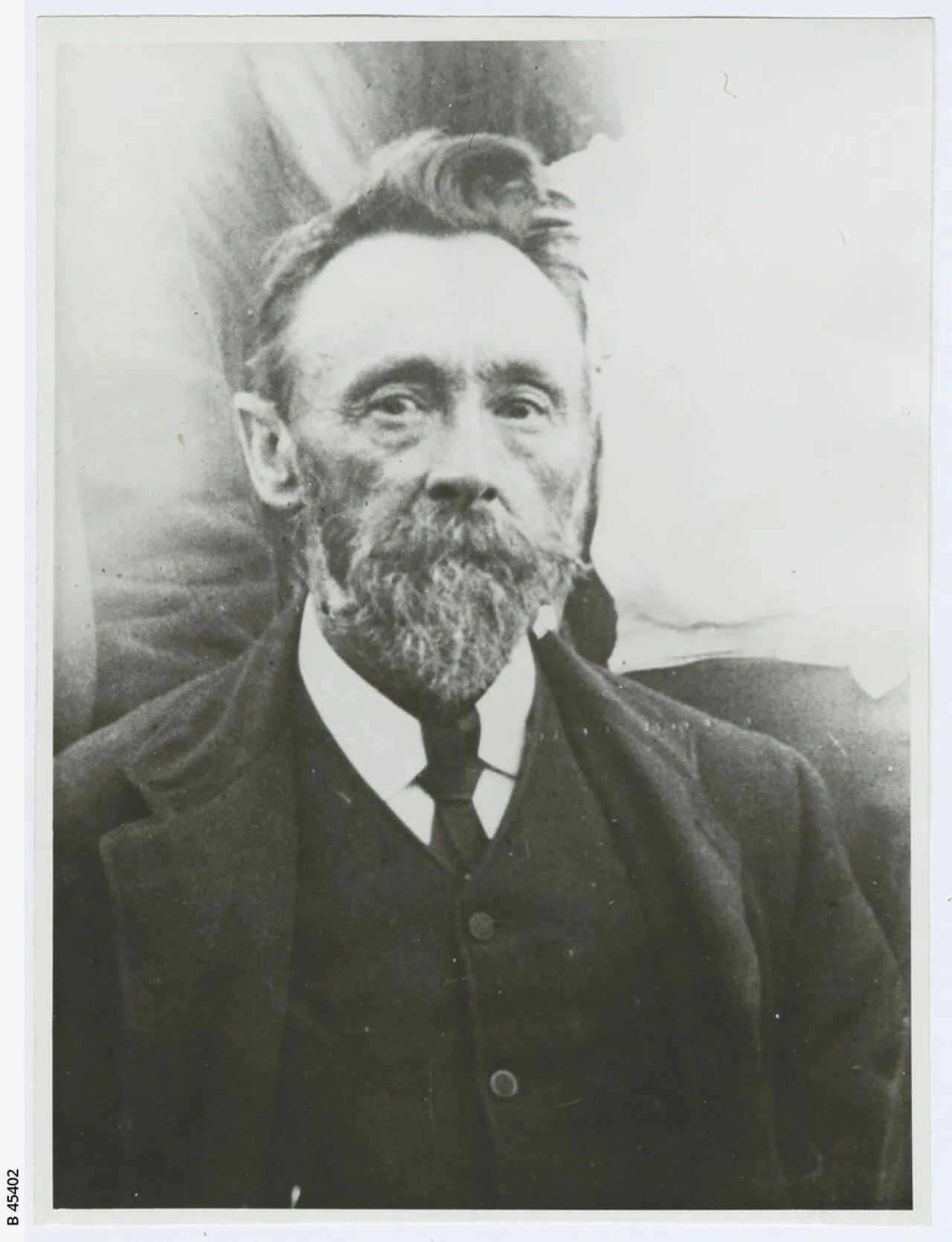 Amos William Howard