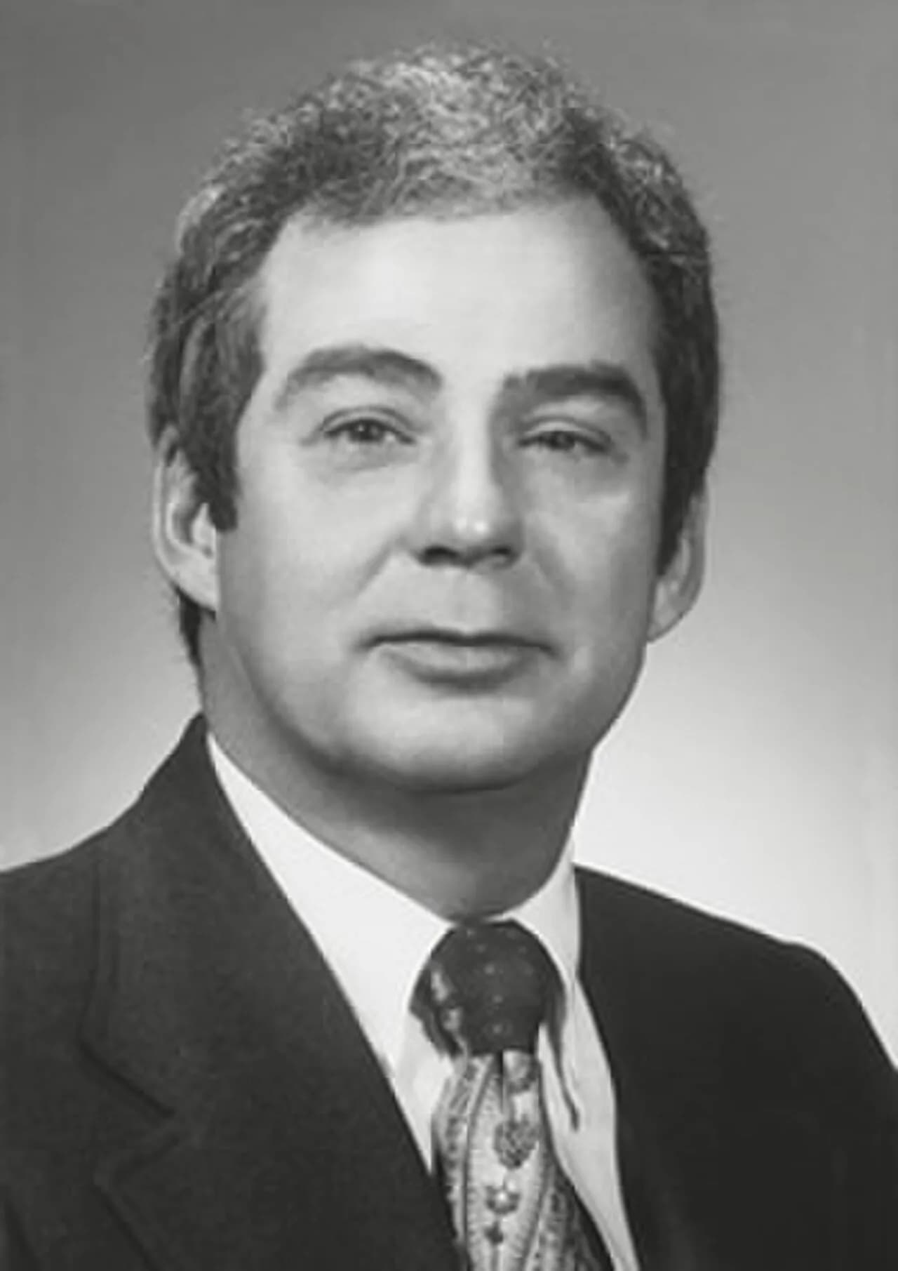 Kent Frizzell