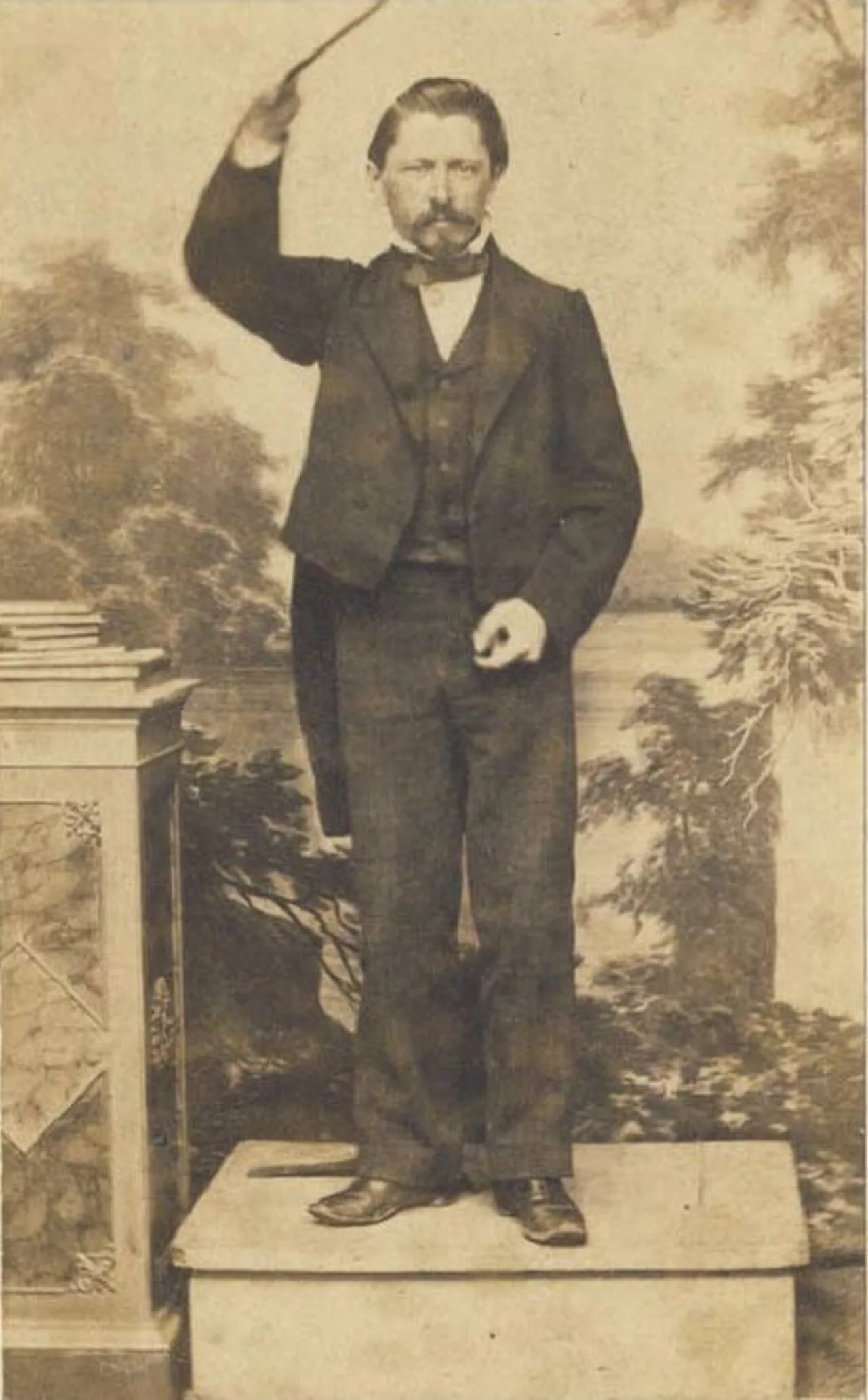 Rudolf Tschirch