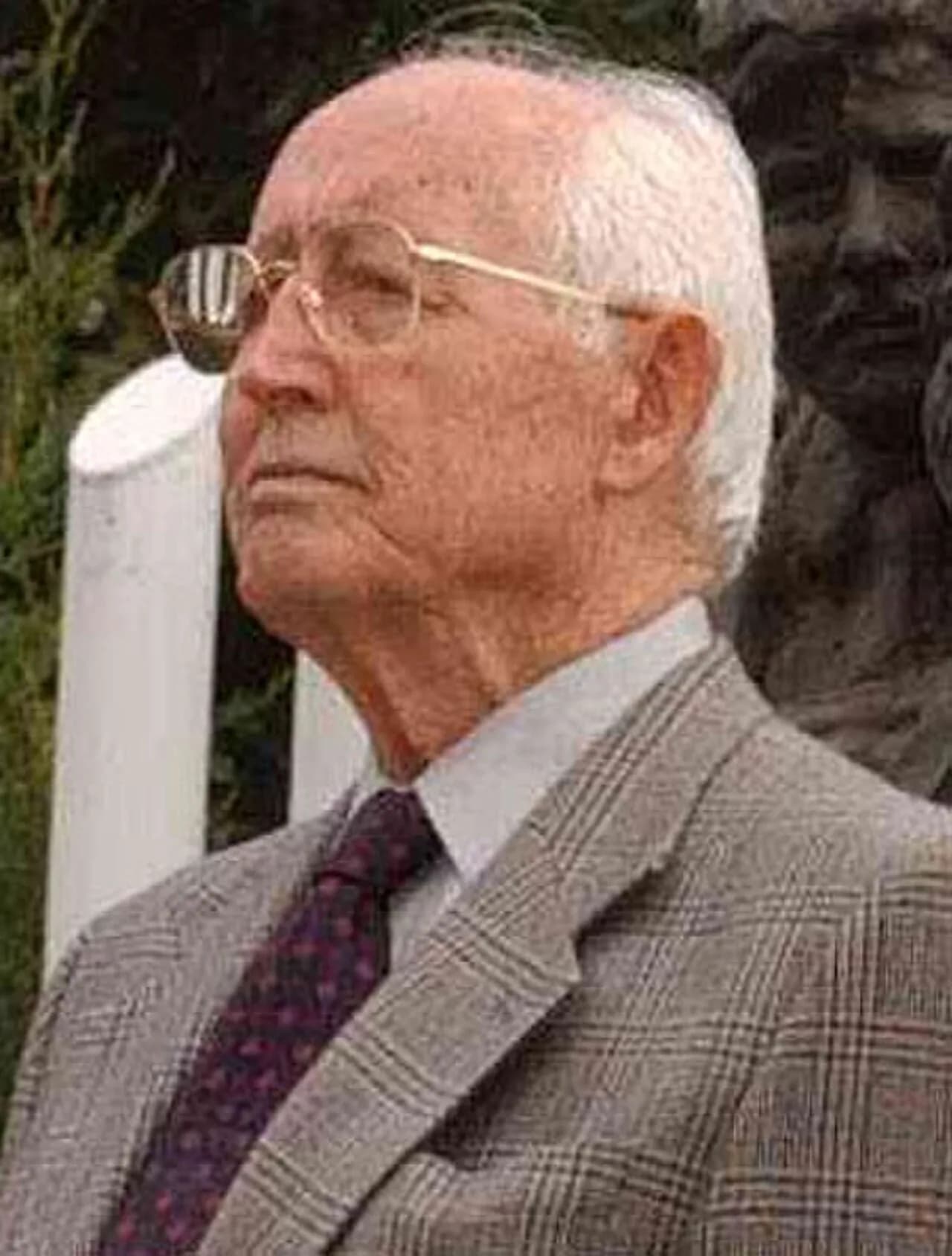 Luis H. Álvarez