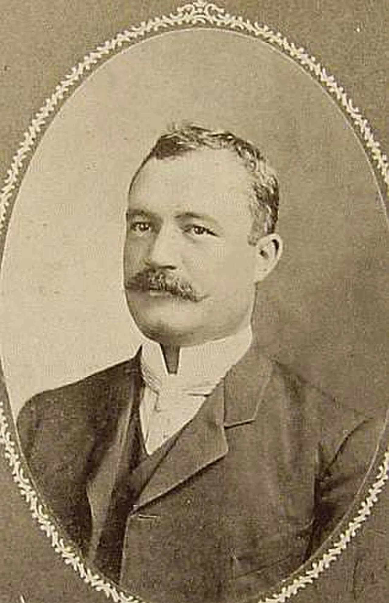 Luis Medina Barrón