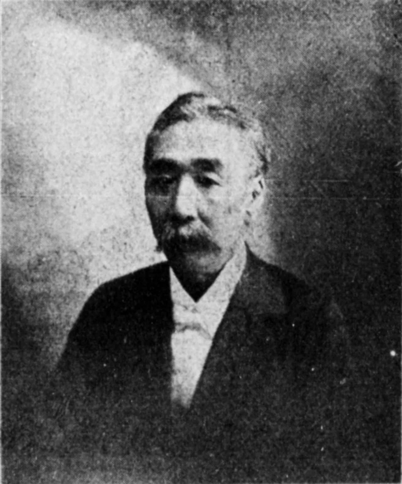 Hirade Kisaburō