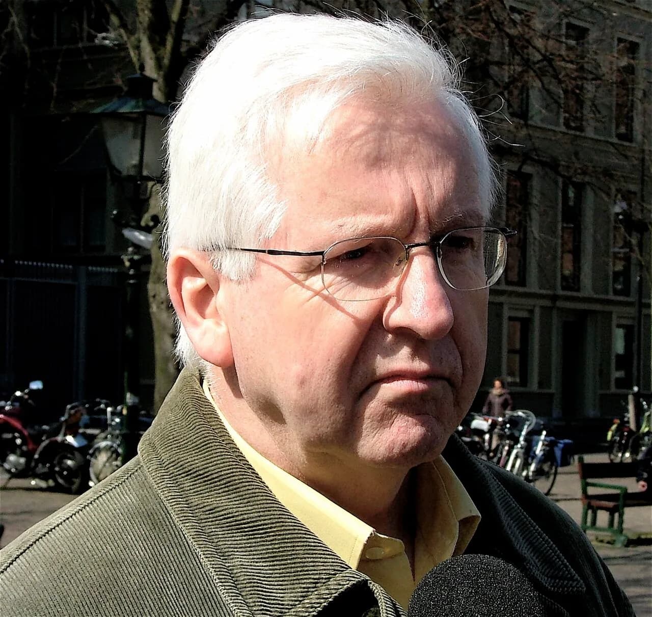 Hans Couzy