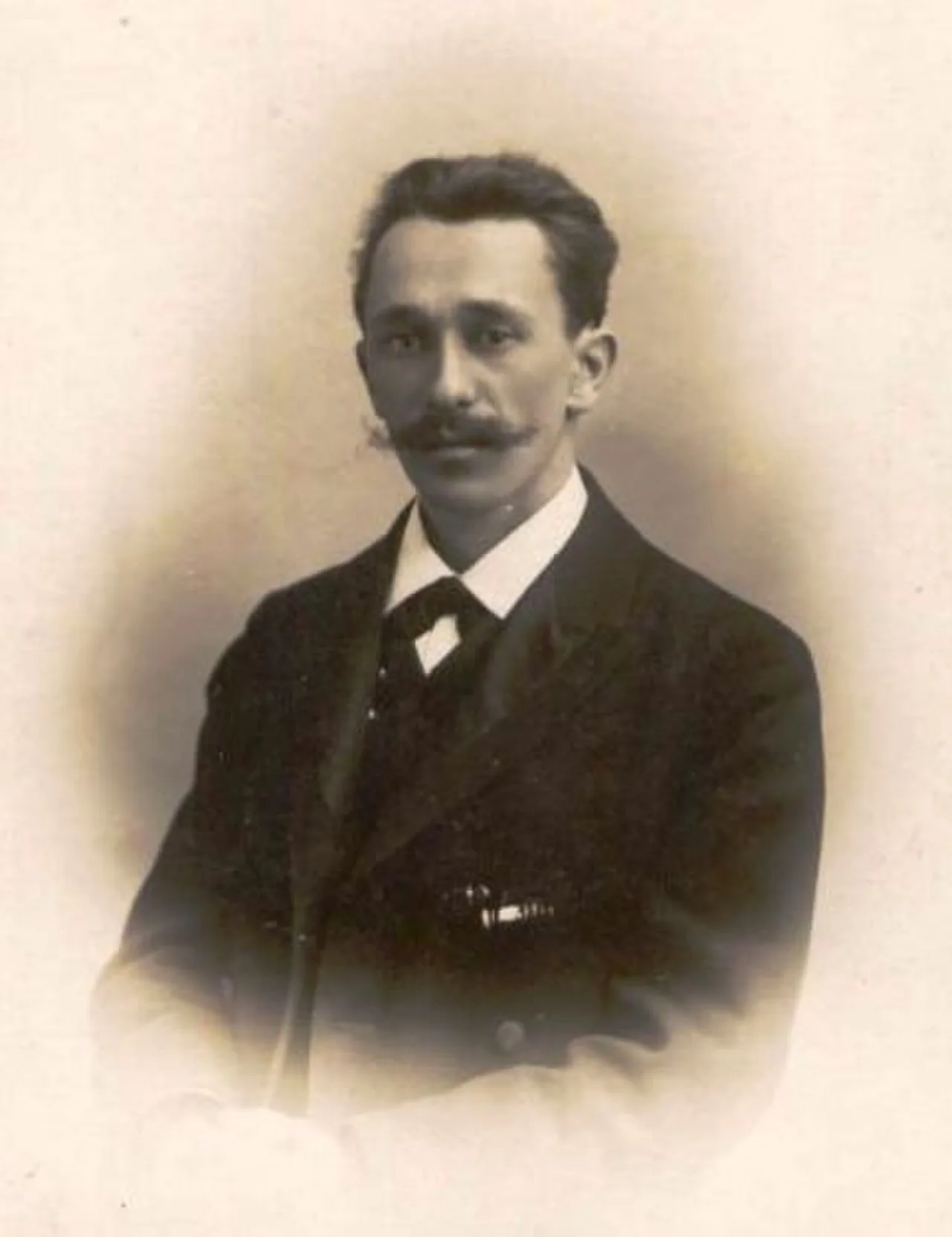 A.V. Zhuravskiĭ