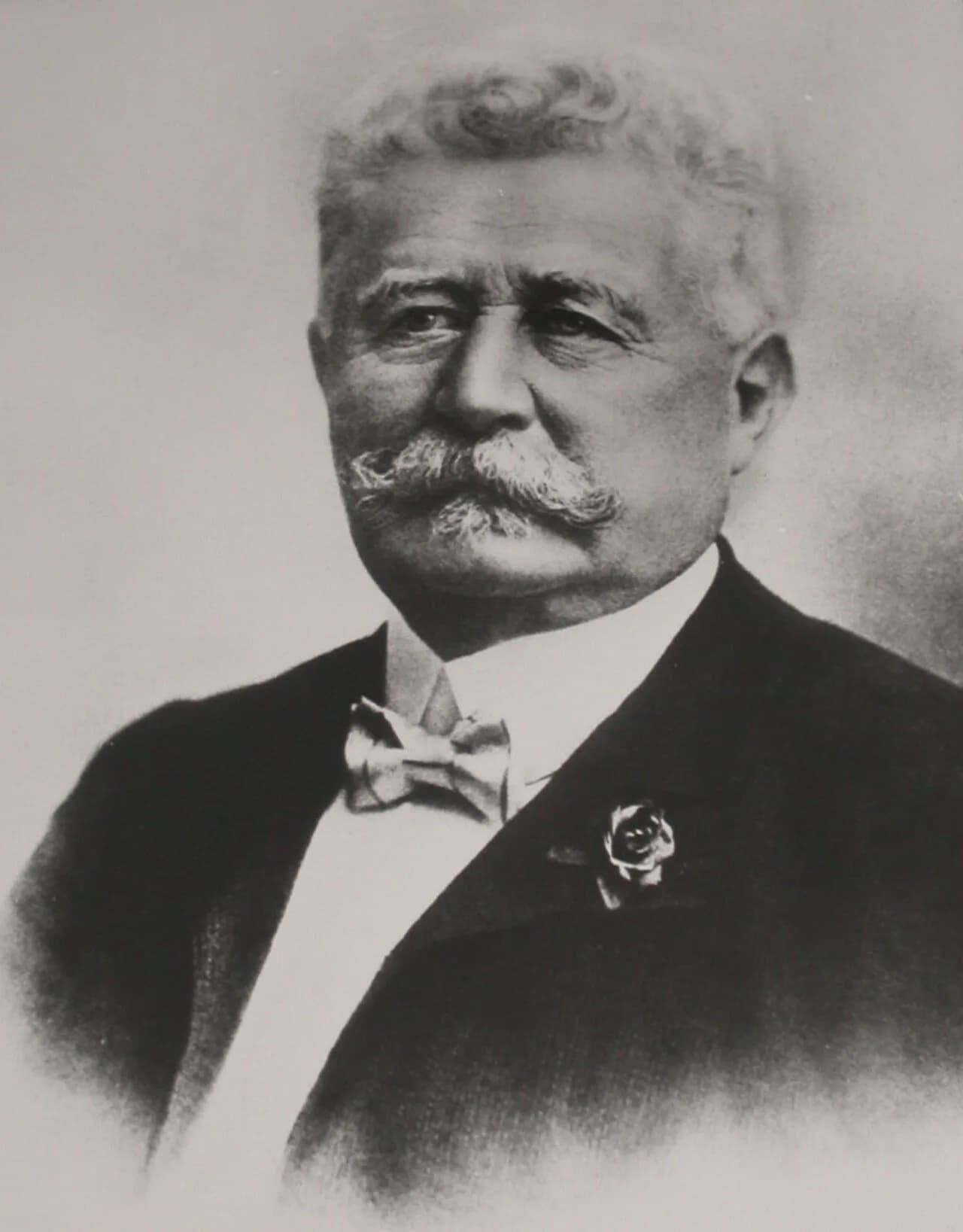 Georges Favre-Jacot