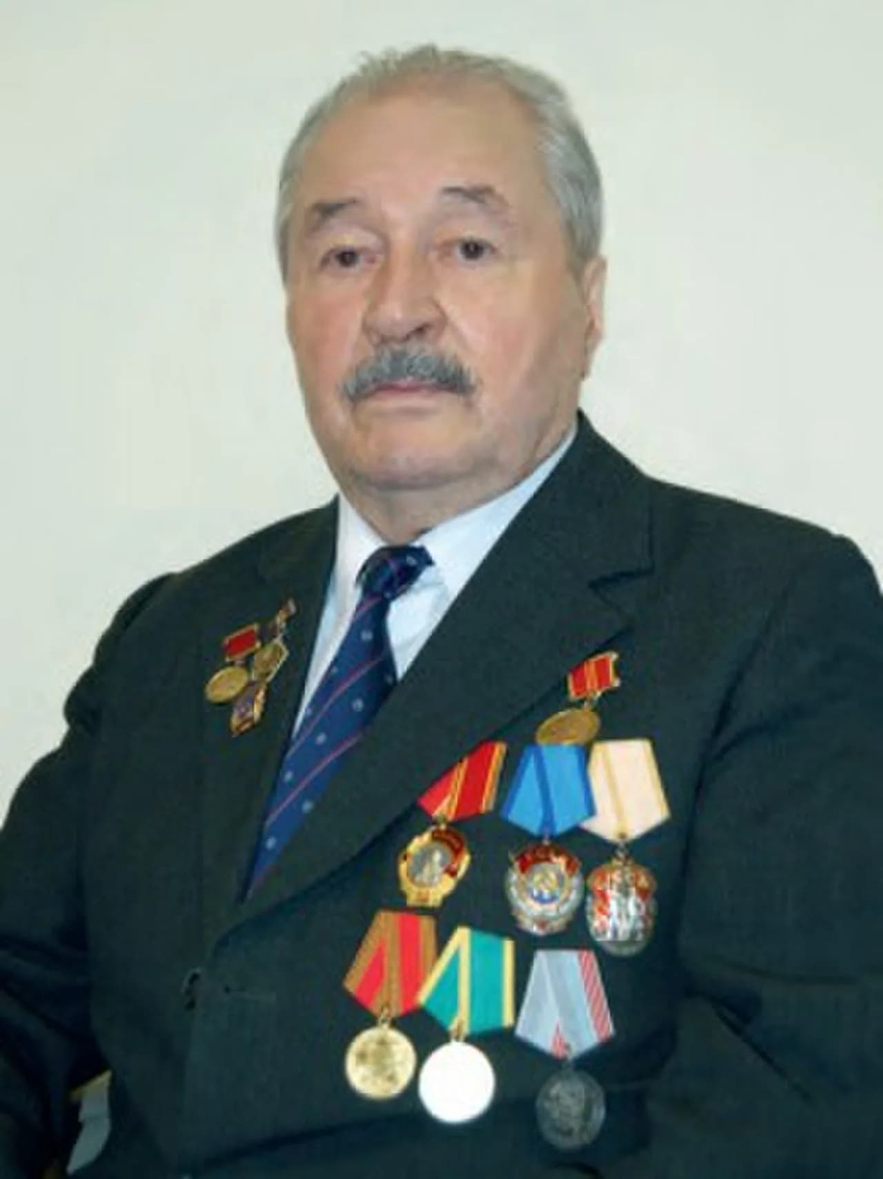 Shaukat Ahatov