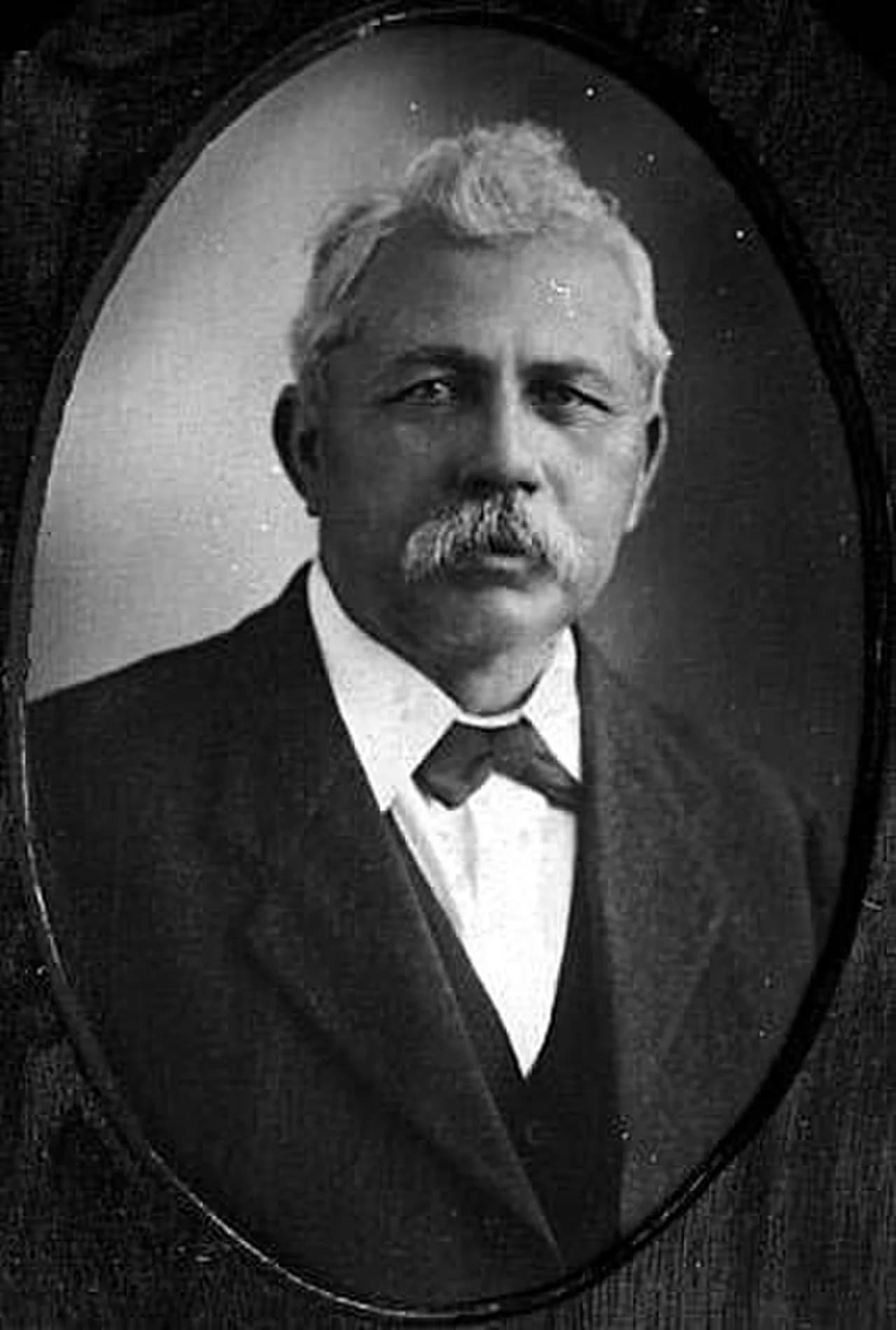 Peter McLachlan