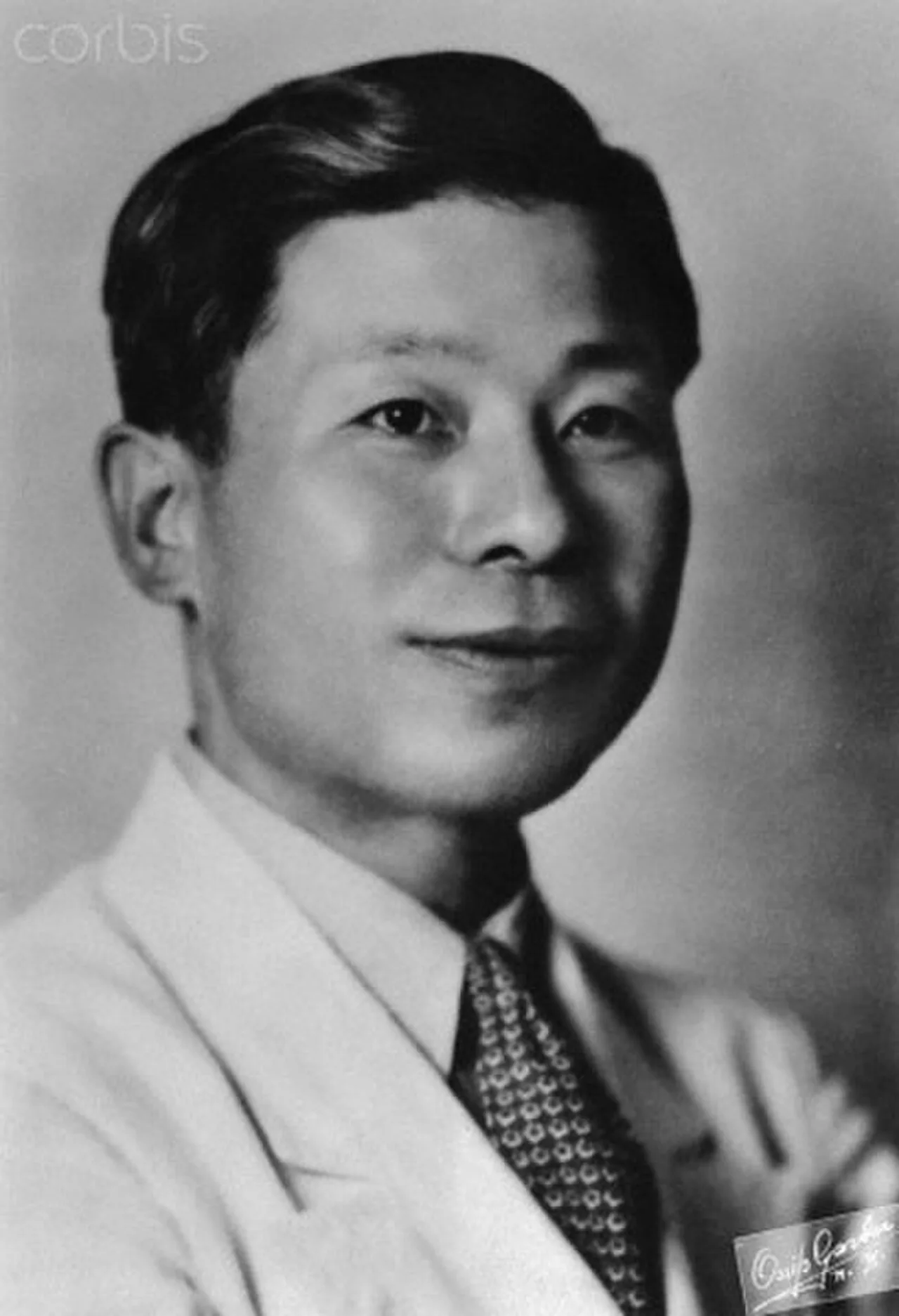 Kang Yong-hŭl