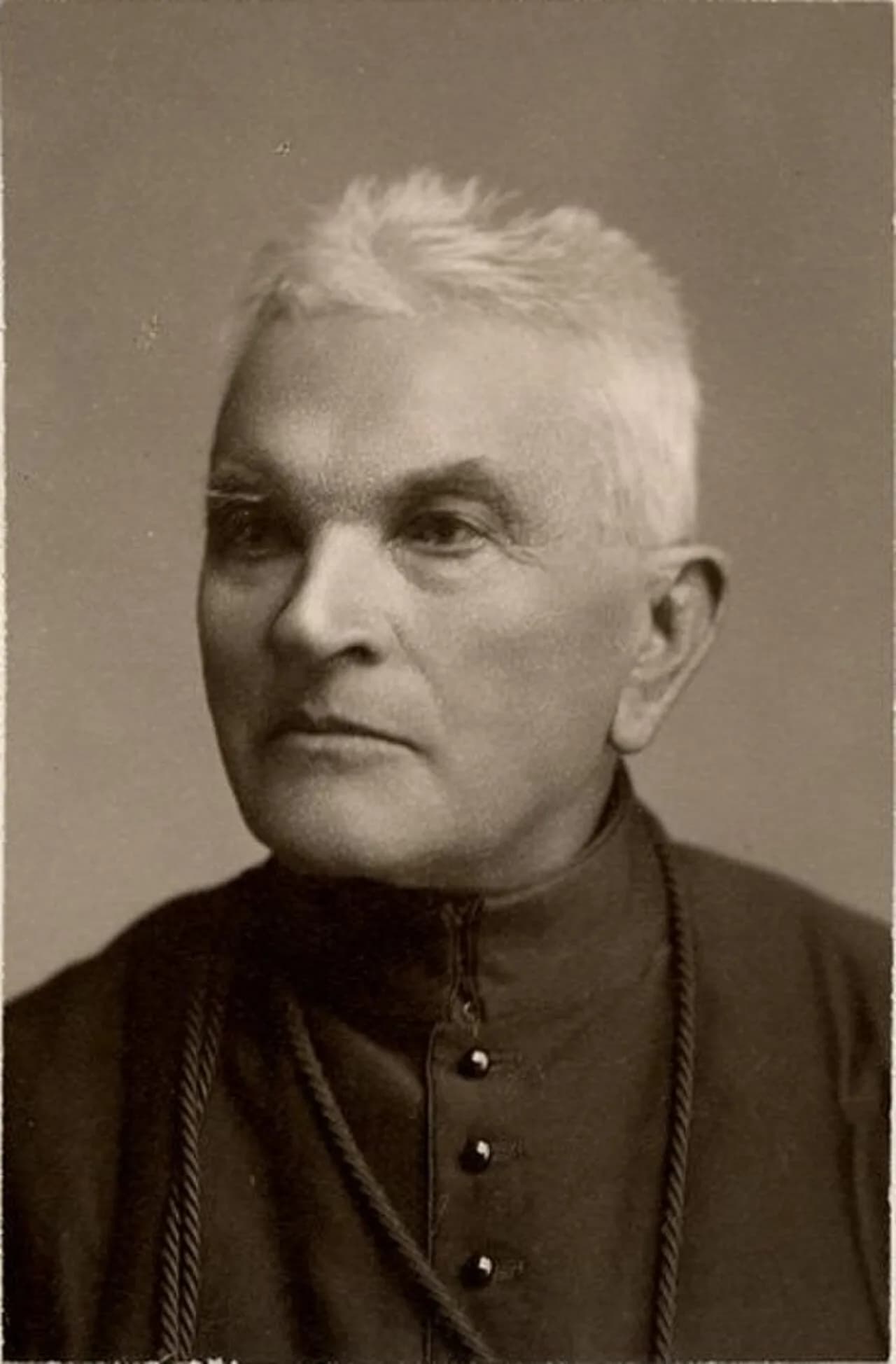 Charles Arnaud